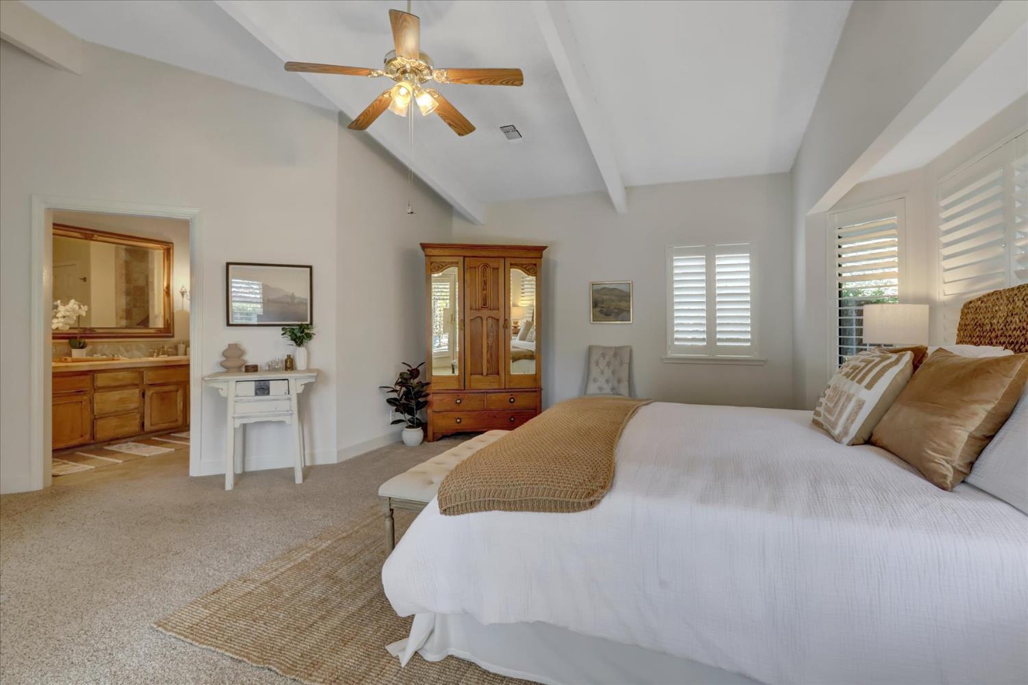 Auburn, California, 95602, United States, 3 Bedrooms Bedrooms, ,4 BathroomsBathrooms,Residential,For Sale,2020675