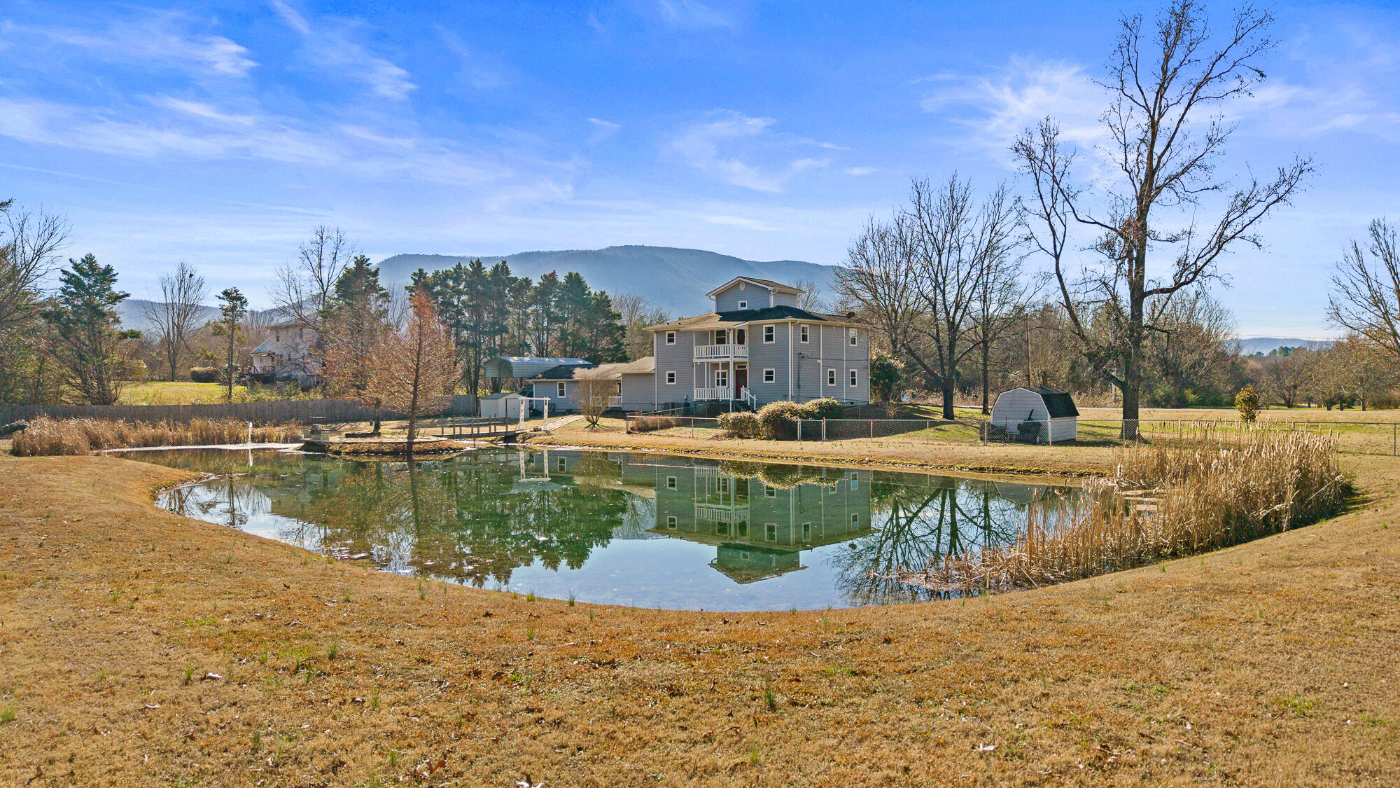 Delano, Tennessee, 37325, United States, 4 Bedrooms Bedrooms, ,4 BathroomsBathrooms,Residential,For Sale,2005353