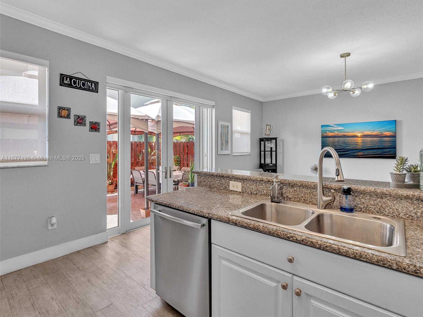 Miami, Florida, 33186, United States, 3 Bedrooms Bedrooms, ,3 BathroomsBathrooms,Residential,For Sale,1949094