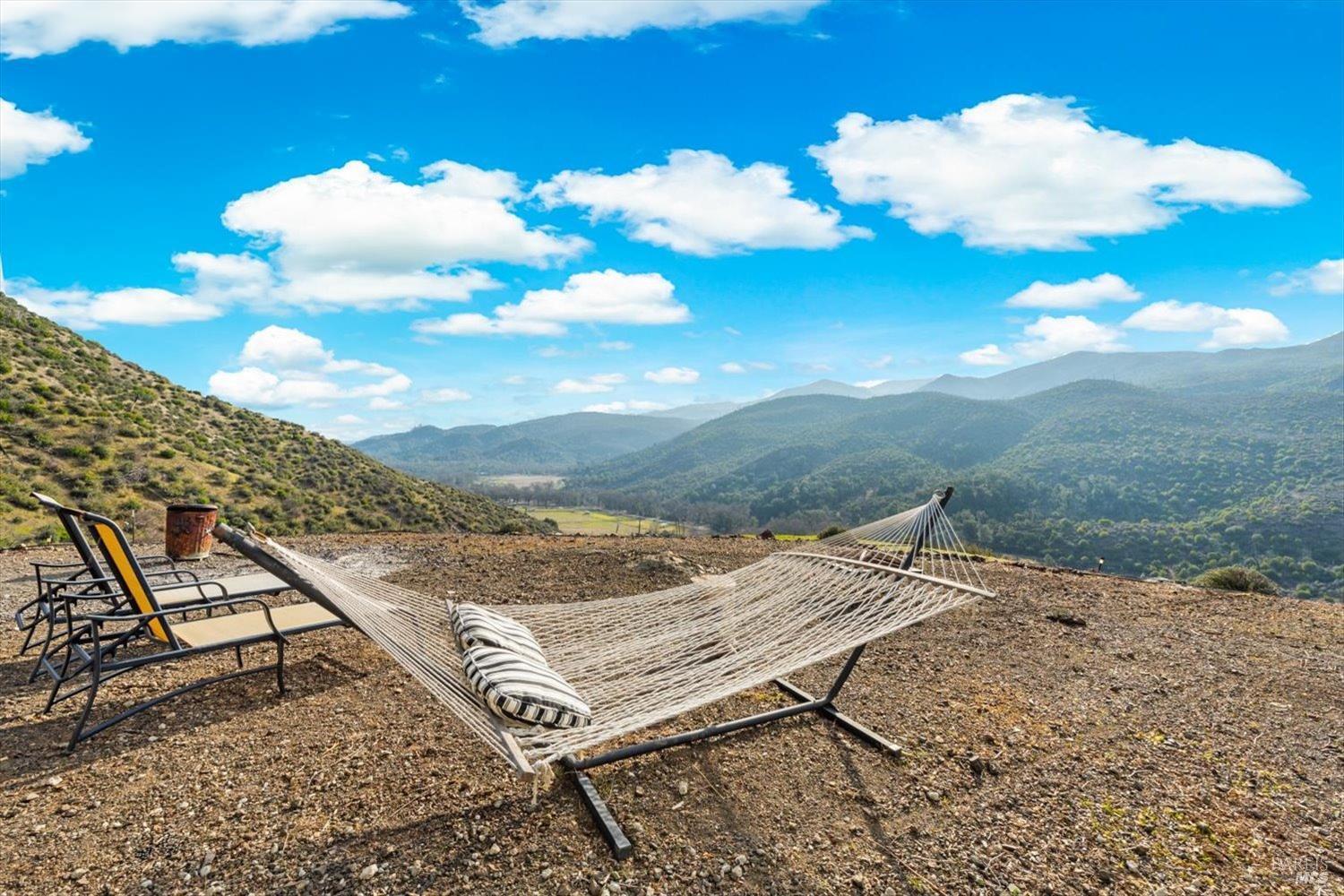 Napa, California, 94558, United States, 4 Bedrooms Bedrooms, ,3 BathroomsBathrooms,Residential,For Sale,1987596