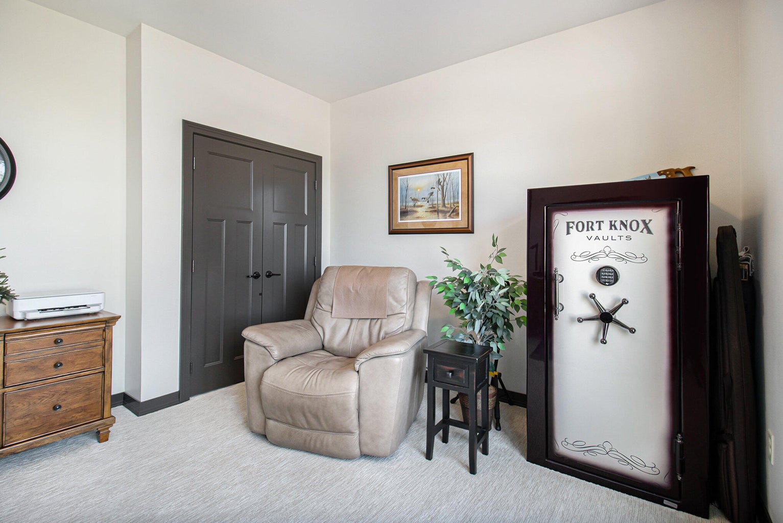 Brookings, South Dakota, 57006, United States, 4 Bedrooms Bedrooms, ,1 BathroomBathrooms,Residential,For Sale,1975642