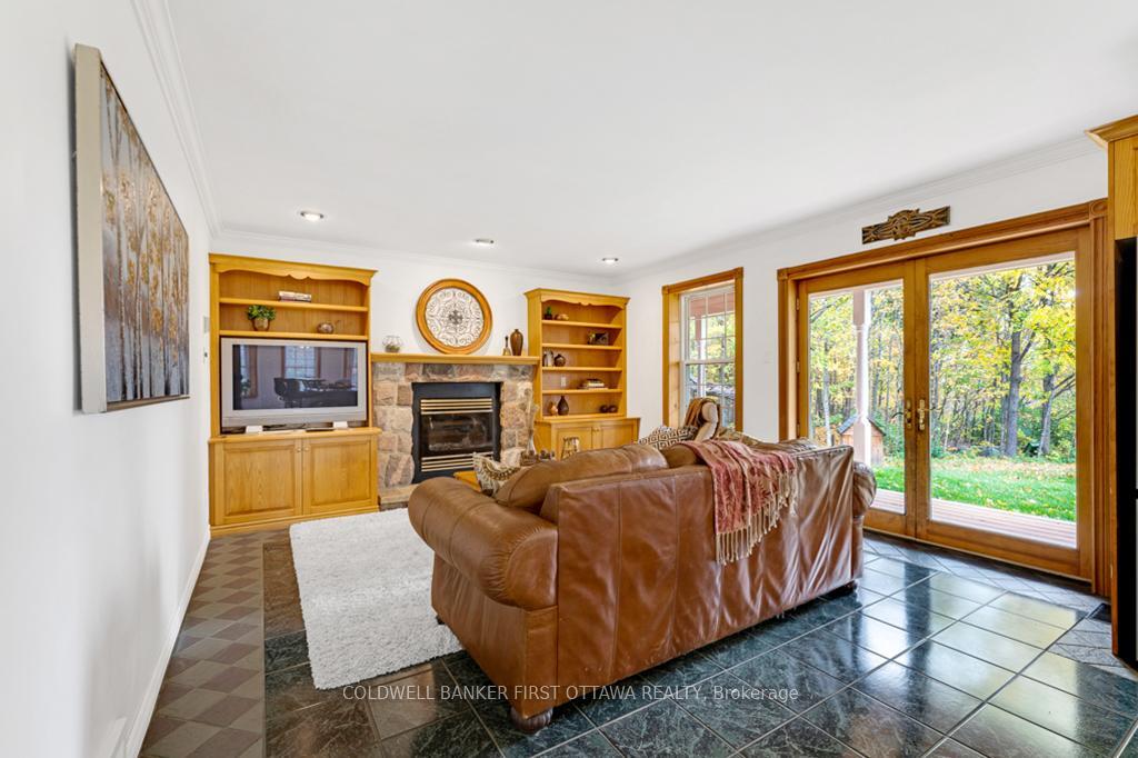 MISSISSIPPI MILLS, Ontario, K7C 0C5, CA, 4 Bedrooms Bedrooms, ,Residential,For Sale,1901880