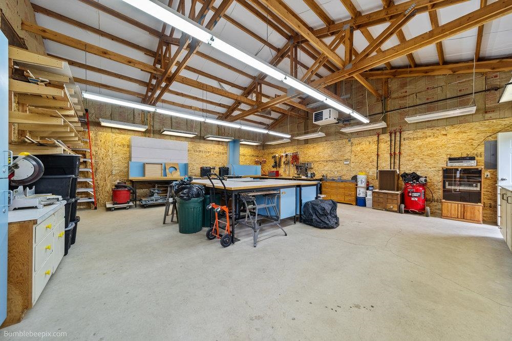 Newman Lake, Washington, 99025, United States, 4 Bedrooms Bedrooms, ,2 BathroomsBathrooms,Residential,For Sale,1987329