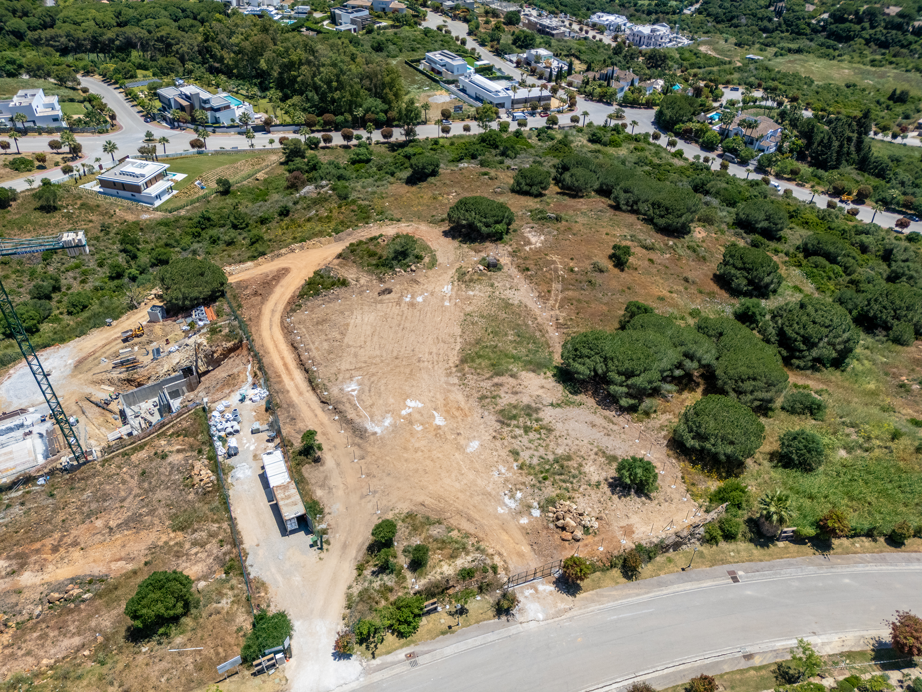  Elevated plot with open sea views in La Reserva de Sotogrande - 物件實景