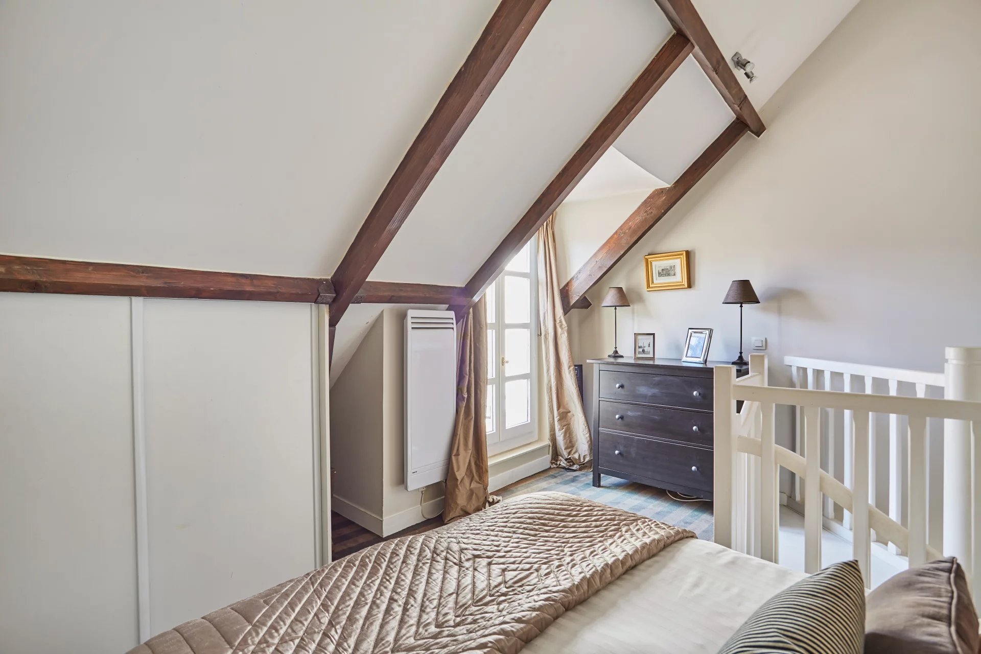 Paris 6th, Île-de-France, 75006, FR, 1 Bedroom Bedrooms, ,Residential,For Sale,1997315