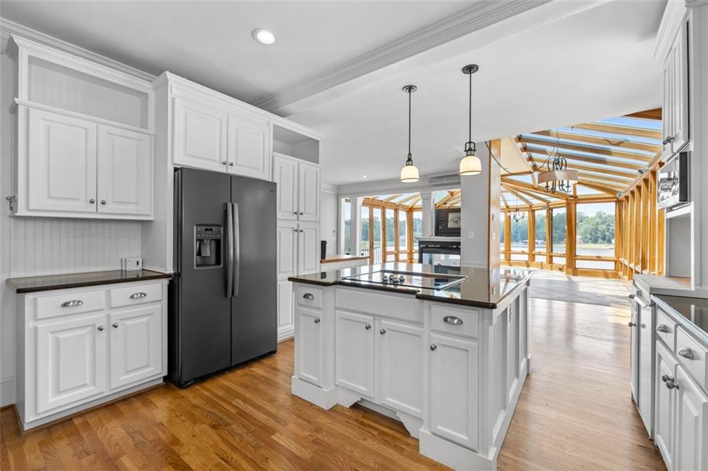 Jonesboro, Georgia, 30236, United States, 5 Bedrooms Bedrooms, ,5 BathroomsBathrooms,Residential,For Sale,1889990