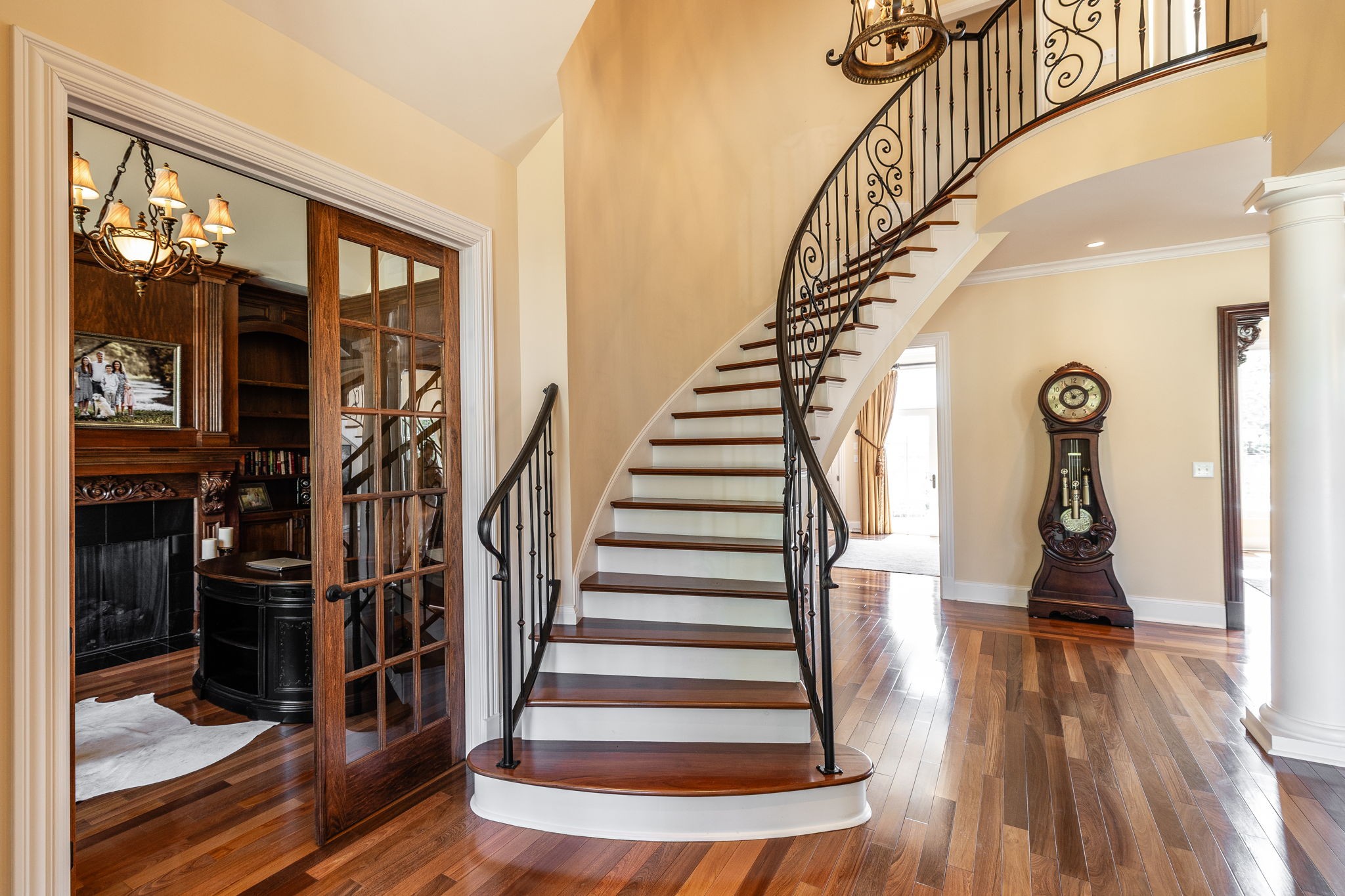 Greenbrier, Tennessee, 37073, United States, 5 Bedrooms Bedrooms, ,6 BathroomsBathrooms,Residential,For Sale,1827902