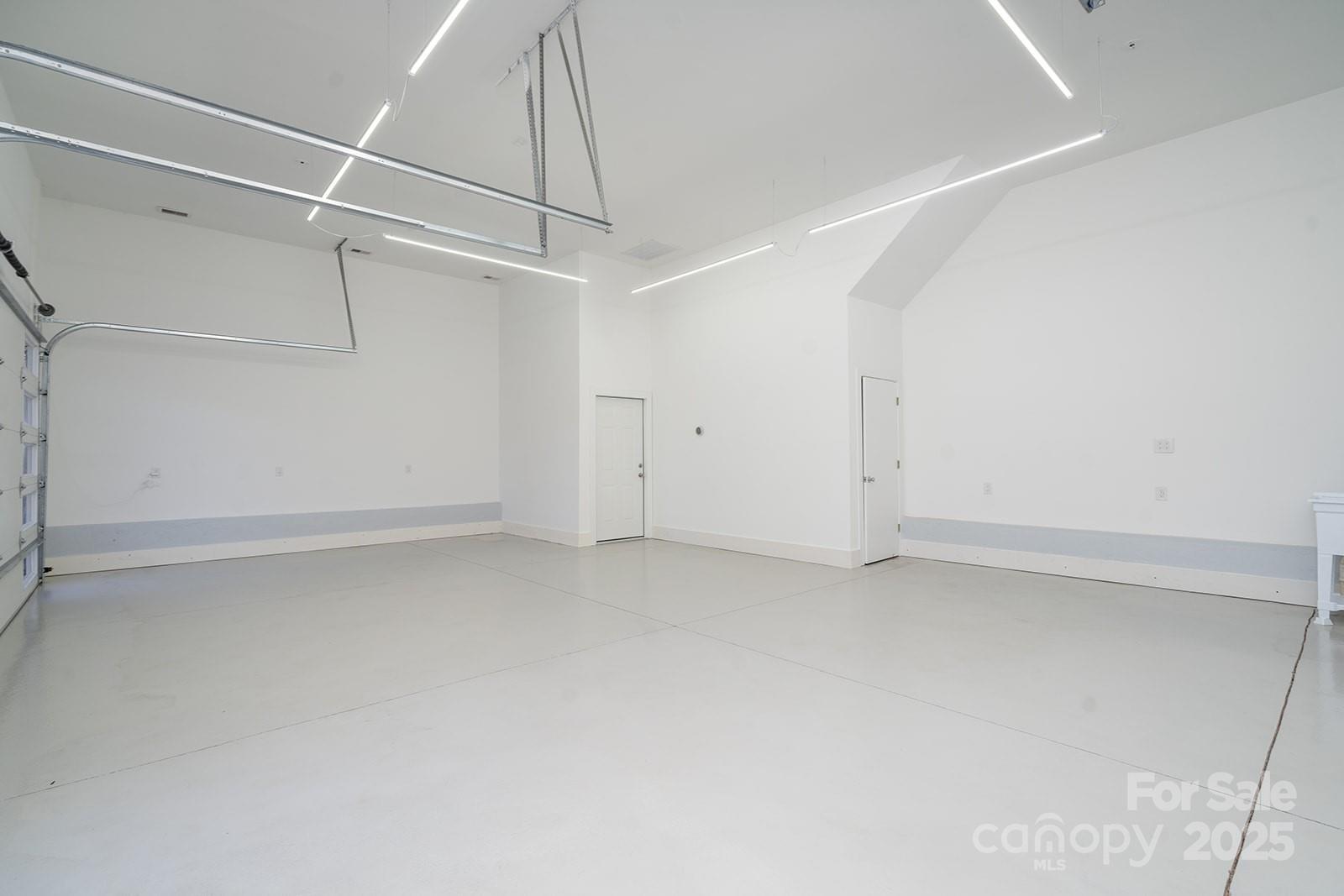 Waxhaw, North Carolina, 28173, United States, 5 Bedrooms Bedrooms, ,4 BathroomsBathrooms,Residential,For Sale,1990877