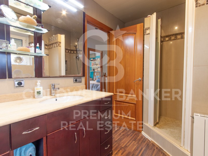 Sant Quirze del Vallès, Catalonia, ES, 4 Bedrooms Bedrooms, ,2 BathroomsBathrooms,Residential,For Sale,1614303