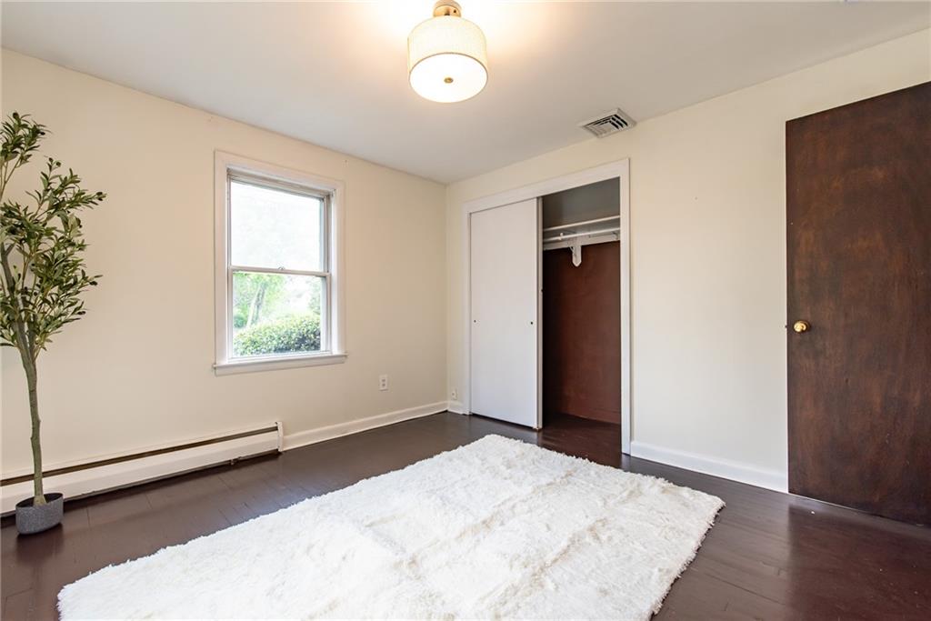 North Attleboro, Massachusetts, 02760, United States, 3 Bedrooms Bedrooms, ,1 BathroomBathrooms,Residential,For Sale,1975317