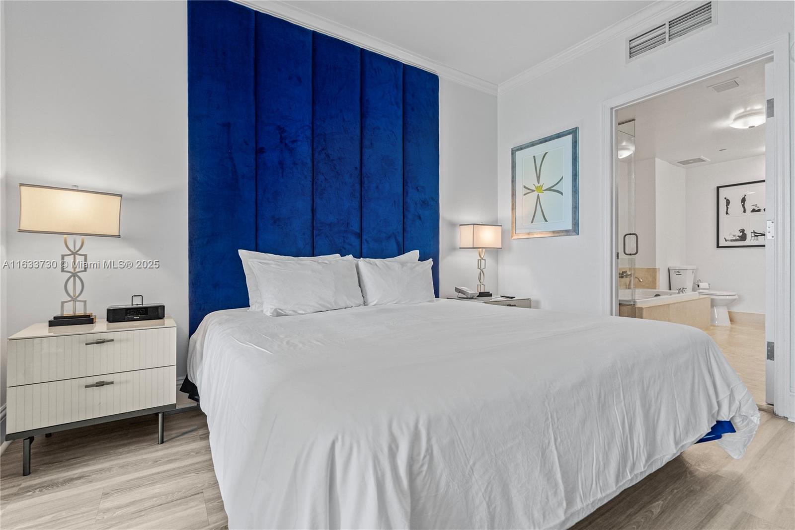 4401 Collins Ave Unit 1516, Miami Beach, Florida, 33140, United States, ,1 BathroomBathrooms,Residential,For Sale,4401 Collins Ave Unit 1516,1614086