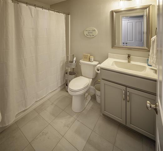 Epping, New Hampshire, 03042, United States, 2 Bedrooms Bedrooms, ,2 BathroomsBathrooms,Residential,For Sale,1955207