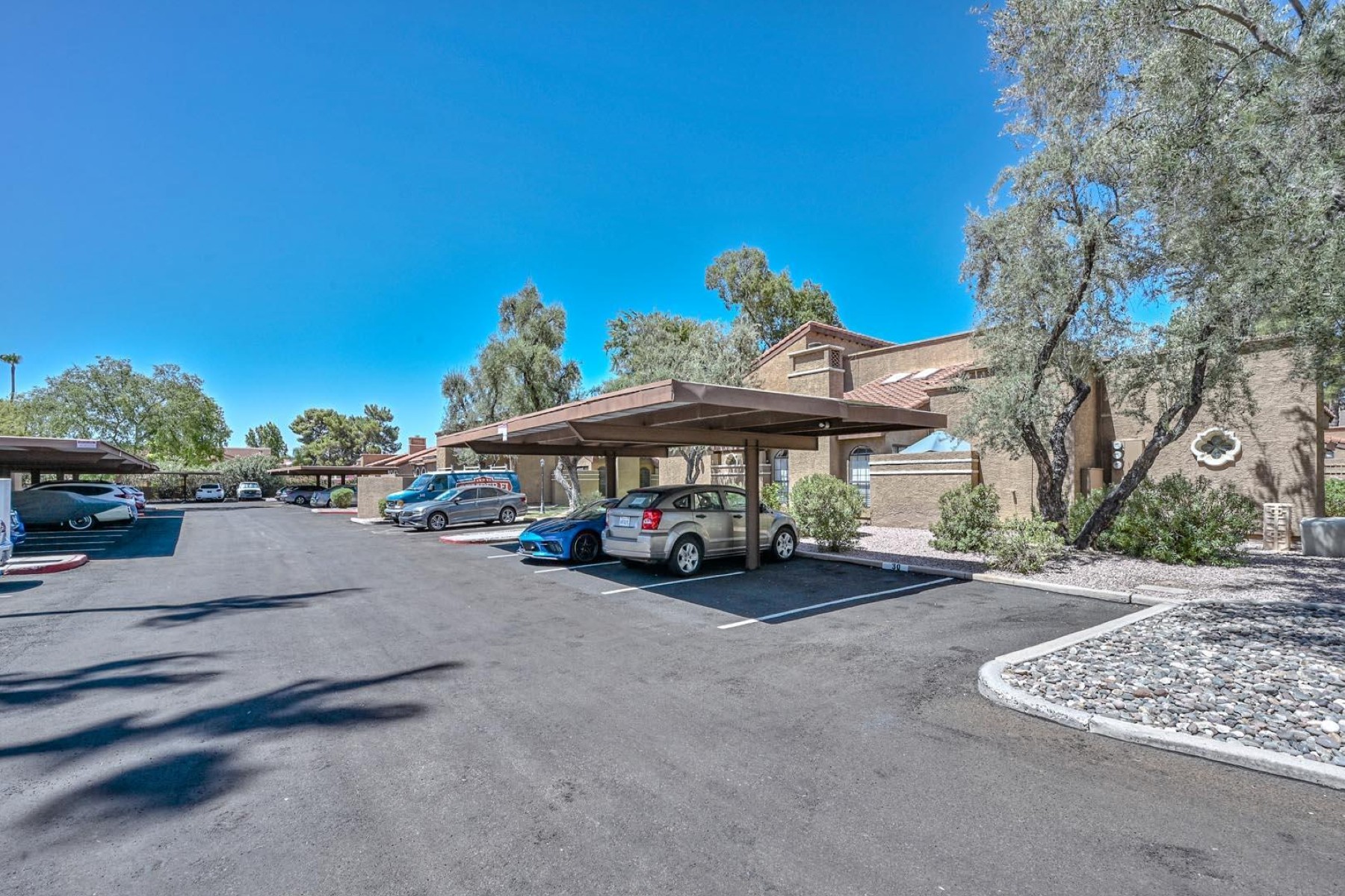  6945 E Cochise Road ¦Paradise Valley, AZ - 物件實景