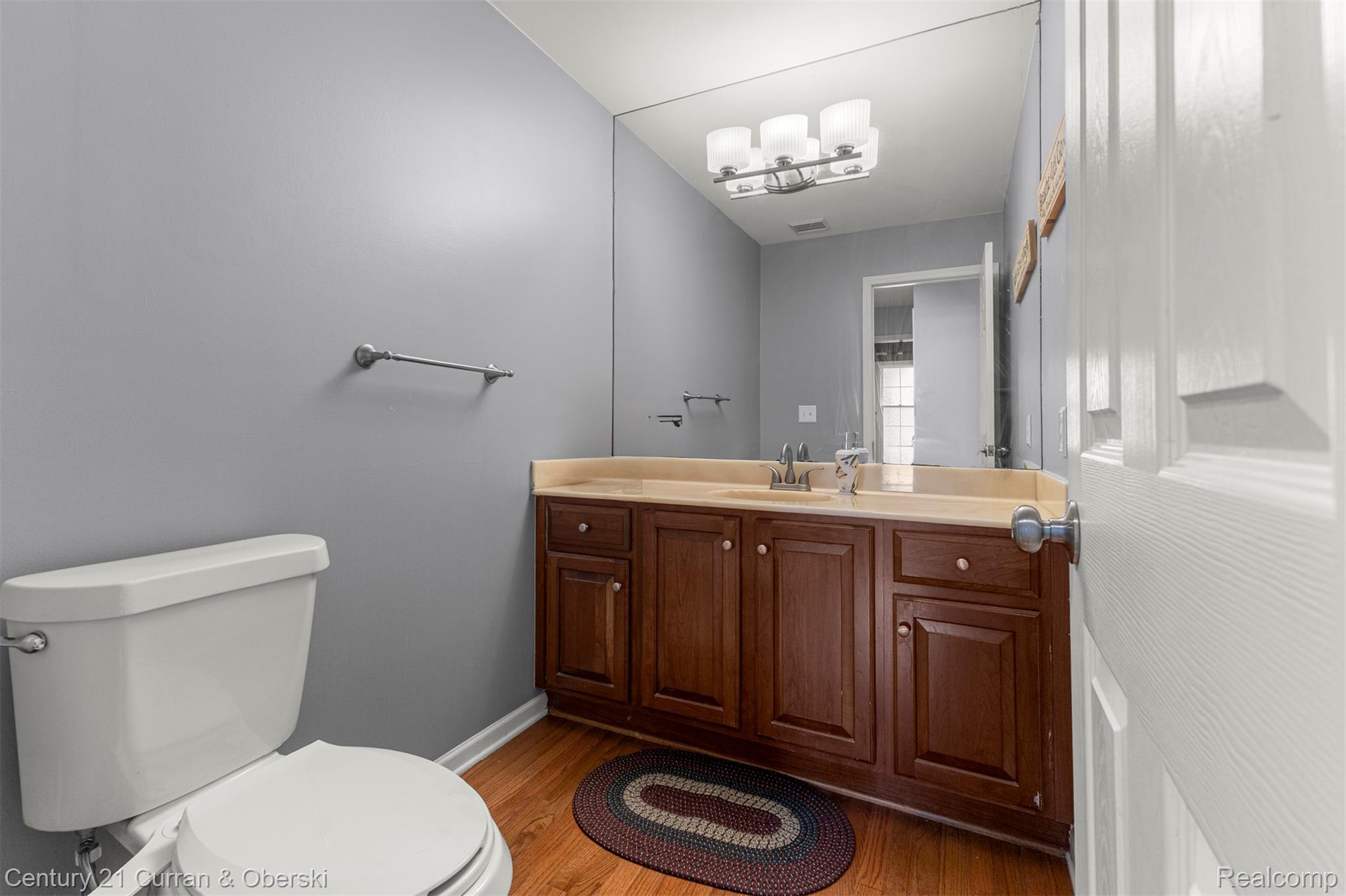 Canton Charter Township, Michigan, 48188, United States, 4 Bedrooms Bedrooms, ,4 BathroomsBathrooms,Residential,For Sale,2049400