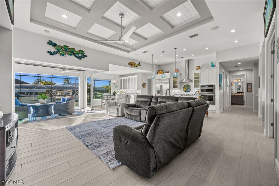 St James City, Florida, 33956, United States, 4 Bedrooms Bedrooms, ,4 BathroomsBathrooms,Residential,For Sale,2018971