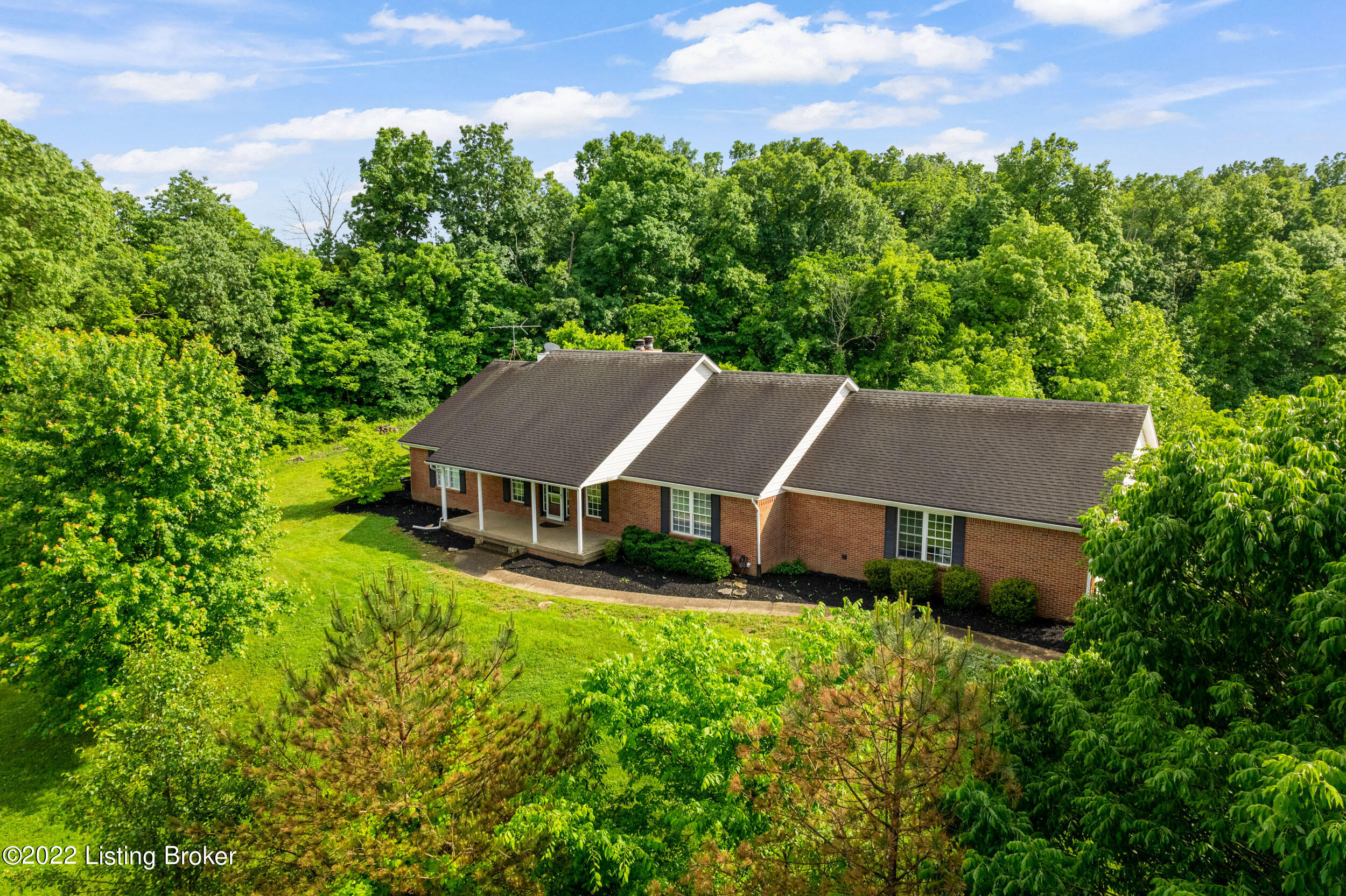 Pendleton, Kentucky, 40055, United States, 3 Bedrooms Bedrooms, ,2 BathroomsBathrooms,Residential,For Sale,1877377