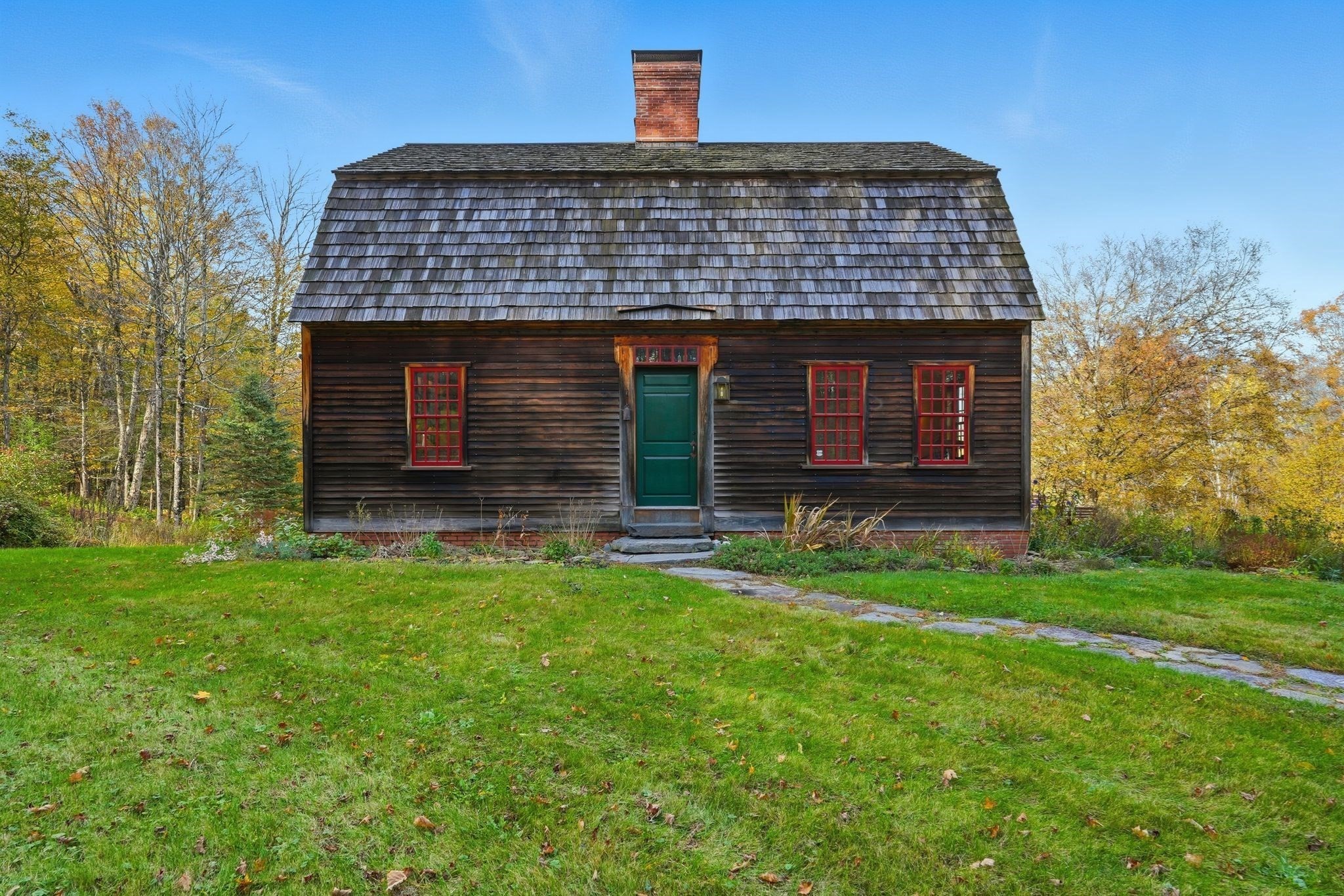 Worthington, Massachusetts, 01098, United States, 2 Bedrooms Bedrooms, ,2 BathroomsBathrooms,Residential,For Sale,1980964