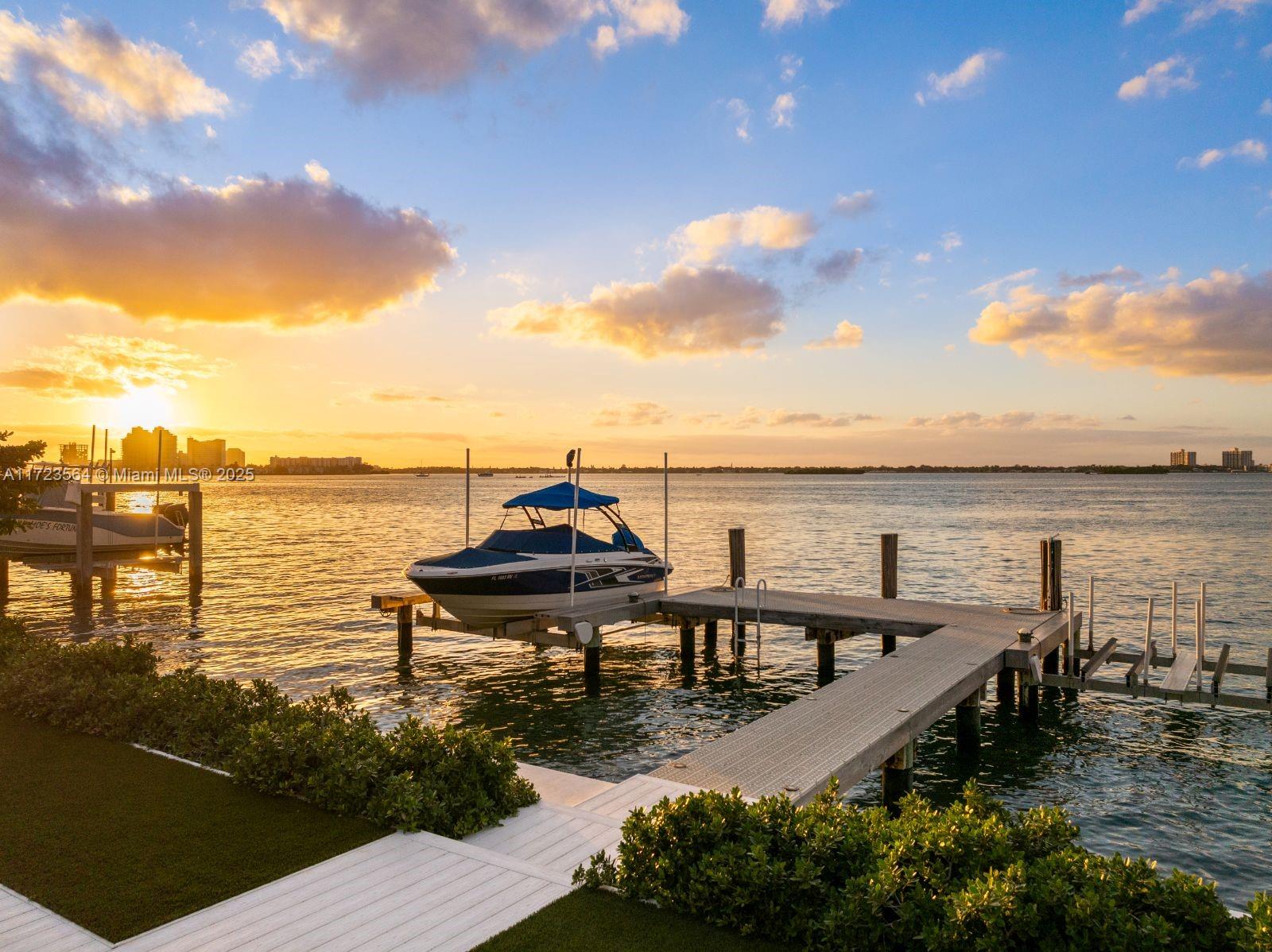 Miami Beach, Florida, 33141, United States, 4 Bedrooms Bedrooms, ,4 BathroomsBathrooms,Residential,For Sale,1688608