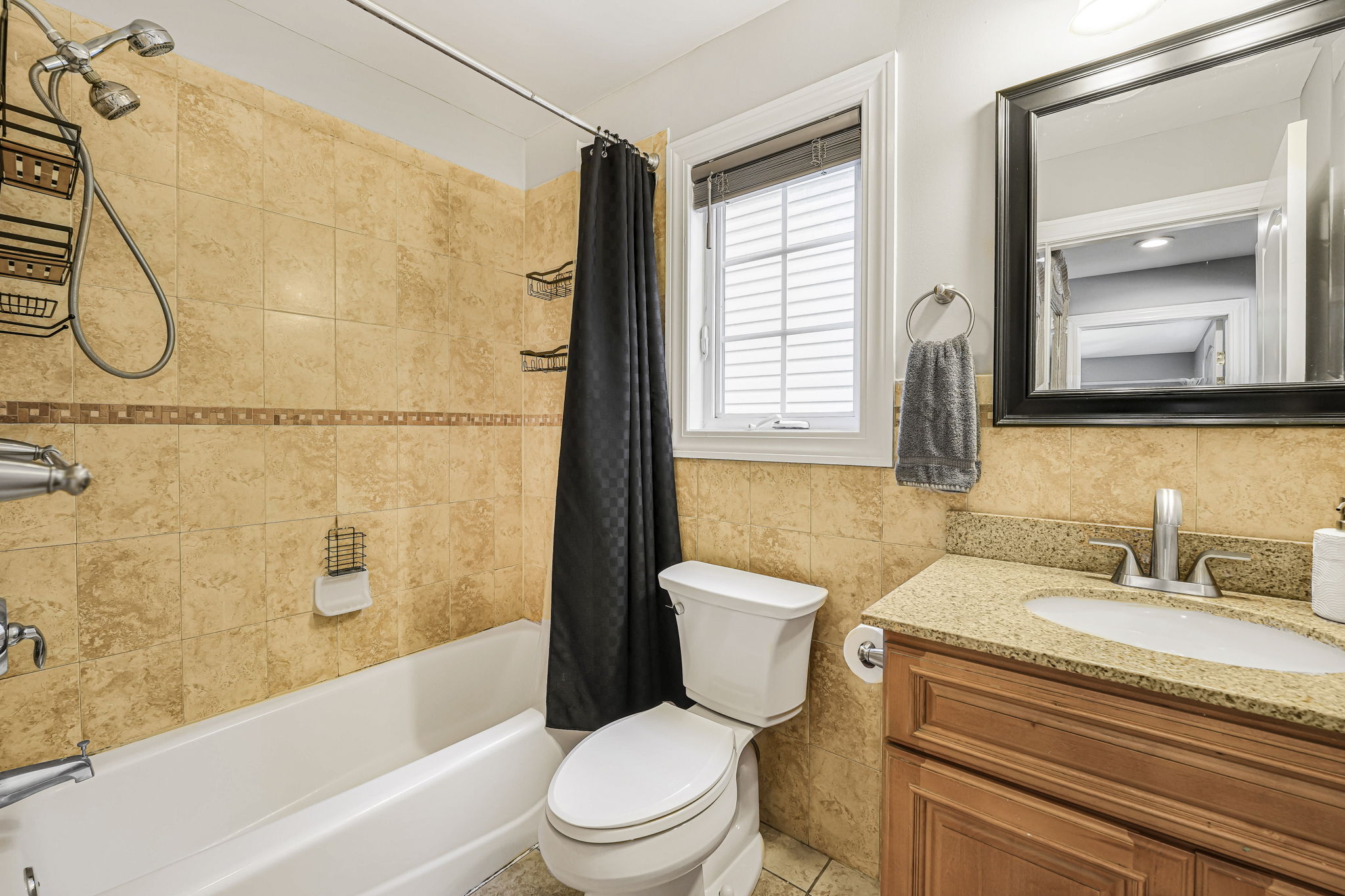 Fairview, New Jersey, 07022, United States, 2 Bedrooms Bedrooms, ,2 BathroomsBathrooms,Residential,For Sale,1973875