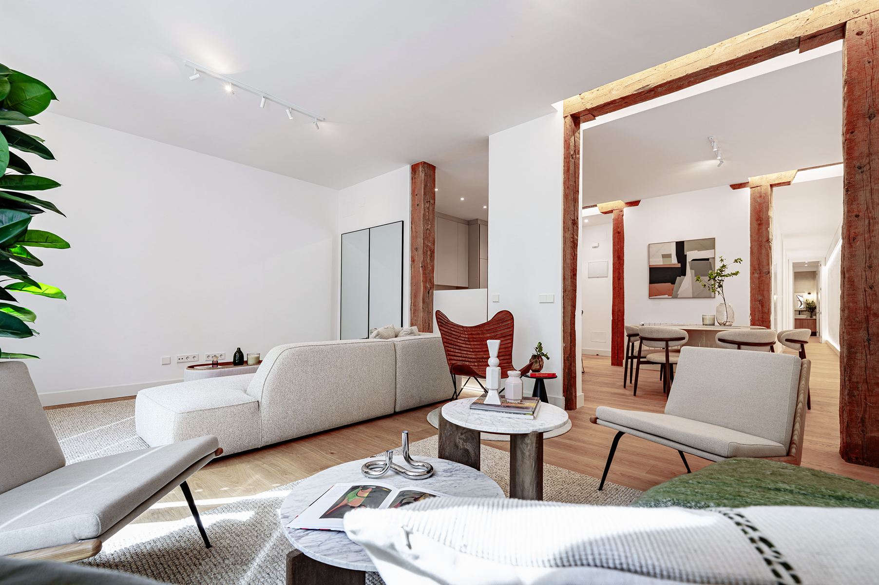  Classic charm and brand new renovation in Huertas-Cortes - 物件實景