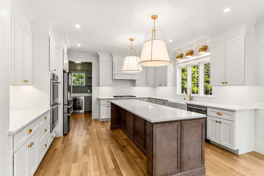 North Reading, Massachusetts, 01864, United States, 4 Bedrooms Bedrooms, ,3 BathroomsBathrooms,Residential,For Sale,1927425