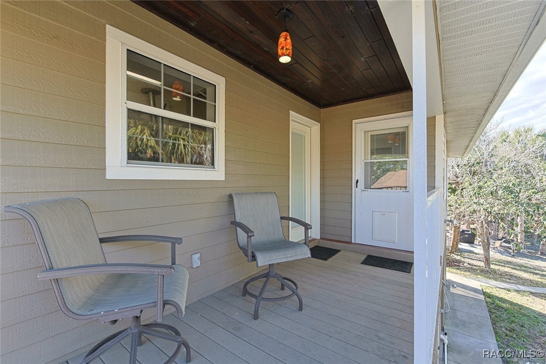 Crystal River, Florida, 34429, United States, 3 Bedrooms Bedrooms, ,3 BathroomsBathrooms,Residential,For Sale,1695751