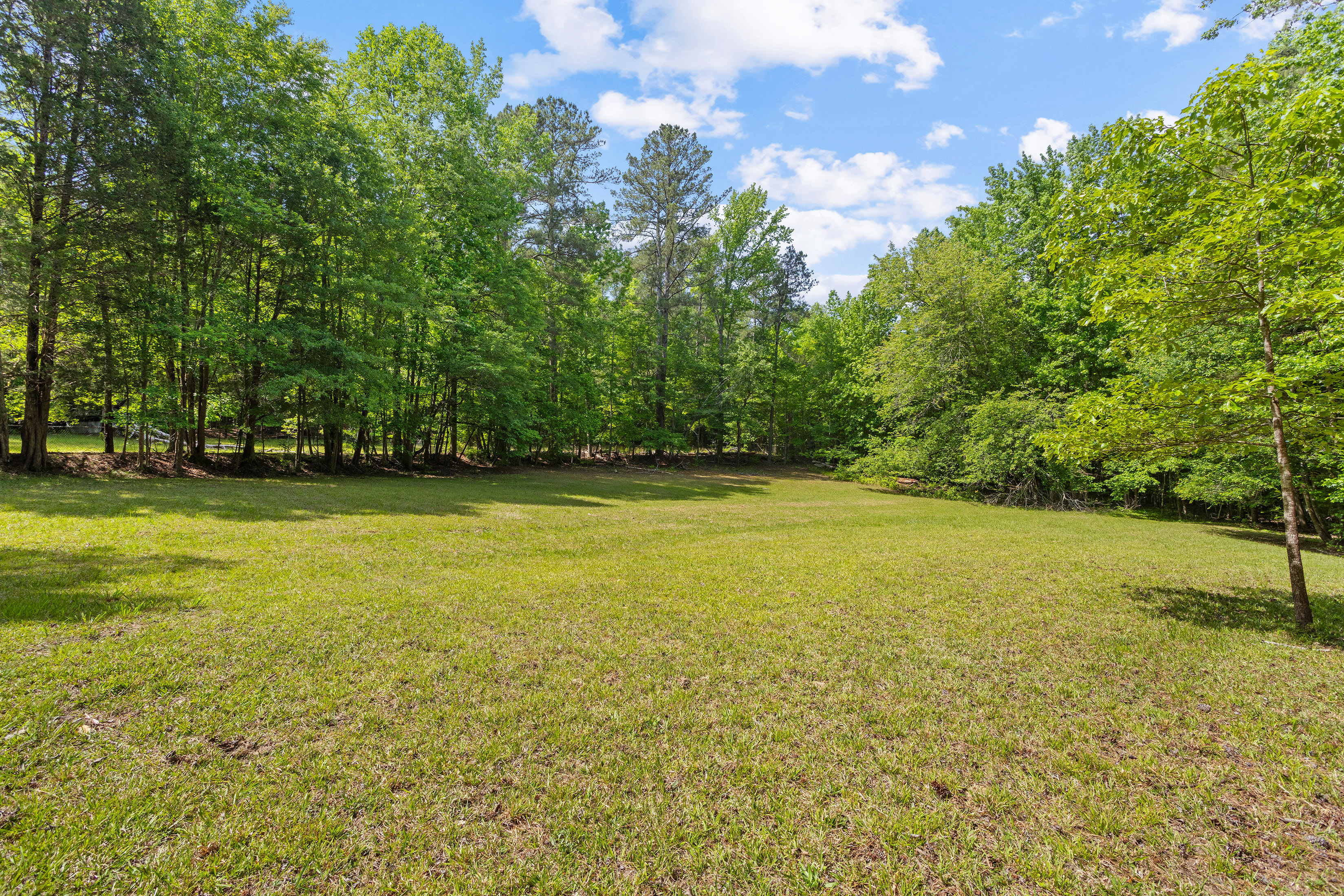  Charming Brick Farmhouse in Chattahoochee Hills - 物件實景