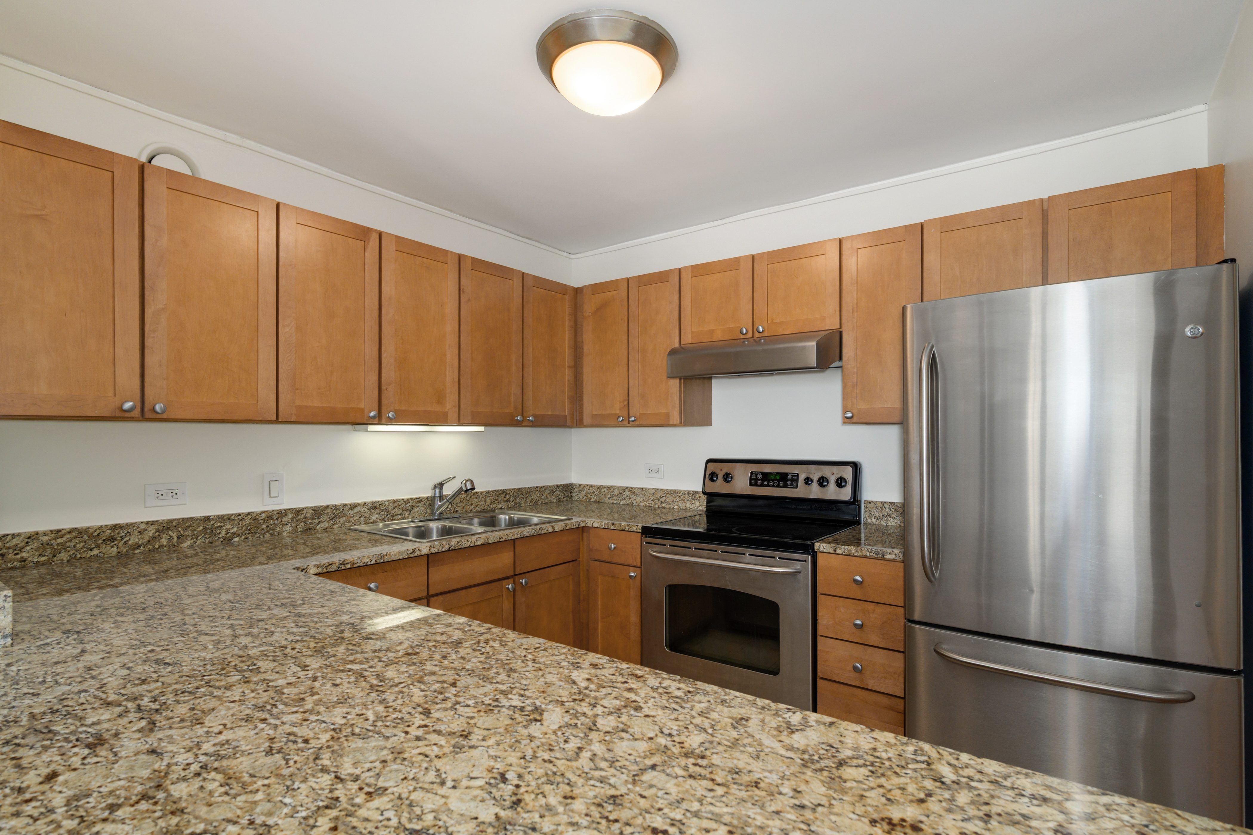  Spacious and Bright Perfectly Located in River North - 物件實景