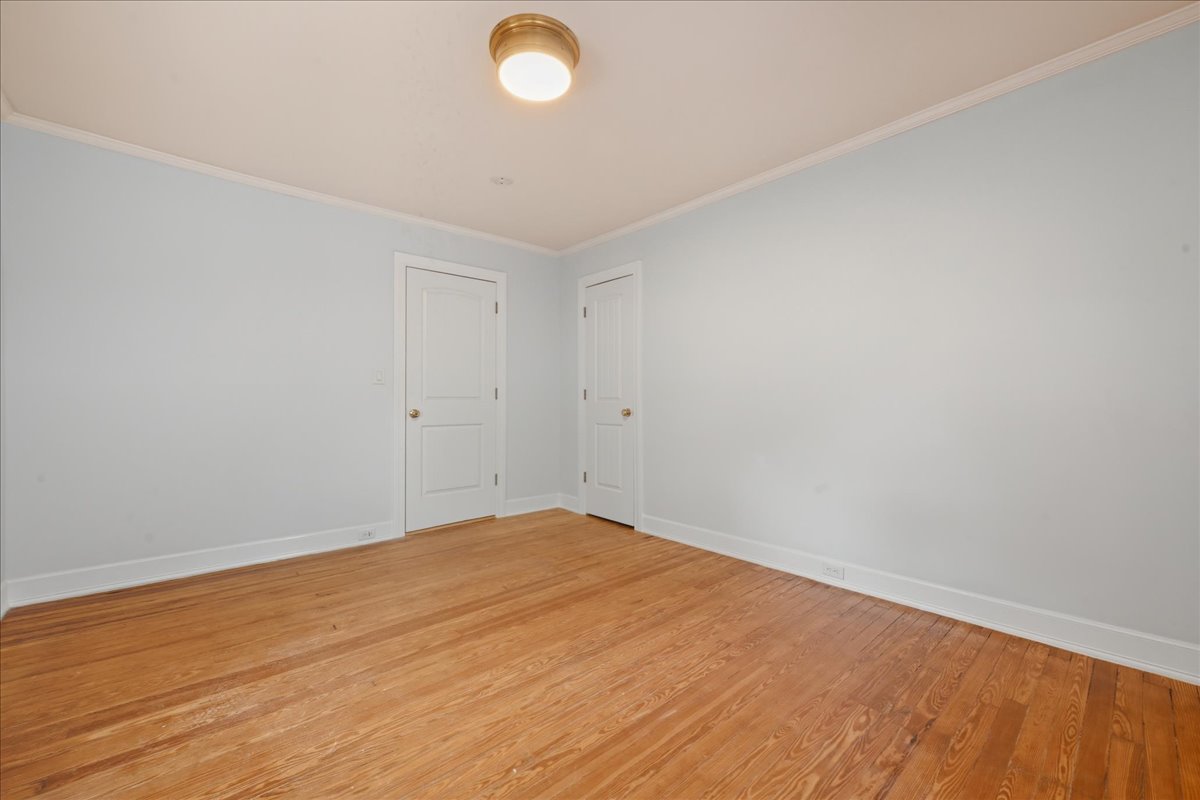 Floral Park, New York, 11001, United States, 4 Bedrooms Bedrooms, ,4 BathroomsBathrooms,Residential,For Sale,1977221