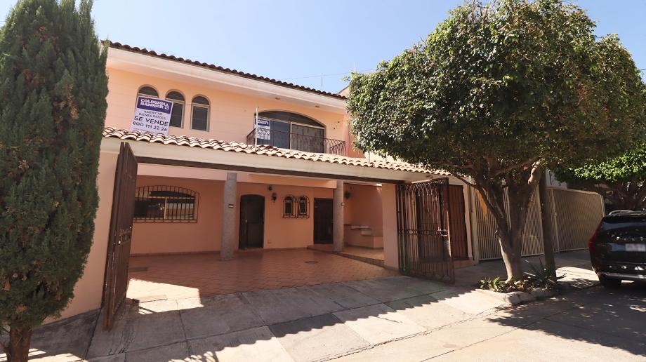 Guadalajara, Jalisco, 44520, Mexico, 4 Bedrooms Bedrooms, ,3 BathroomsBathrooms,Residential,For Sale,1916689