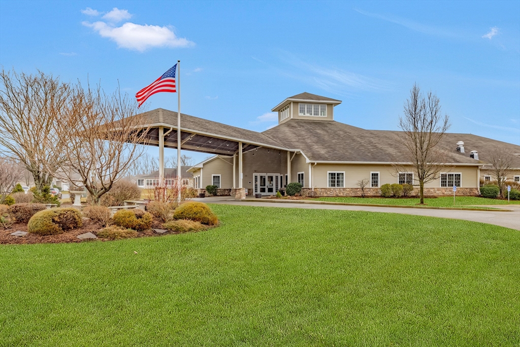 Wilbraham, Massachusetts, 01095, United States, 2 Bedrooms Bedrooms, ,2 BathroomsBathrooms,Residential,For Sale,1960738