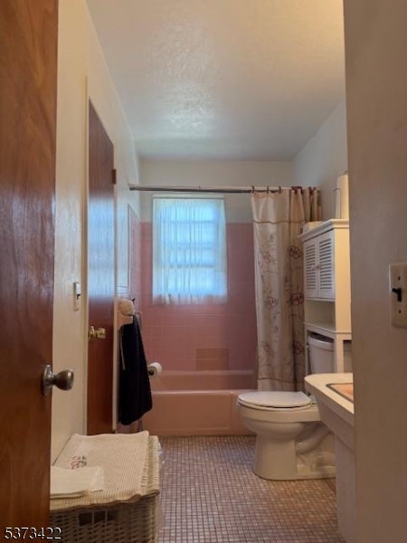 Roselle Boro, New Jersey, 07203, United States, ,2 BathroomsBathrooms,Residential,For Sale,1899301