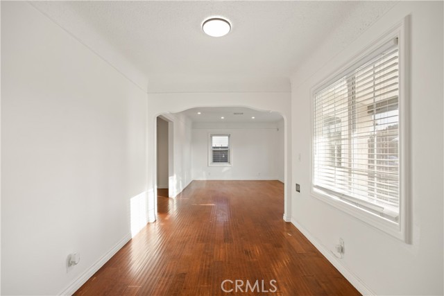 South Gate, California, 90280, United States, 3 Bedrooms Bedrooms, ,2 BathroomsBathrooms,Residential,For Sale,1974979