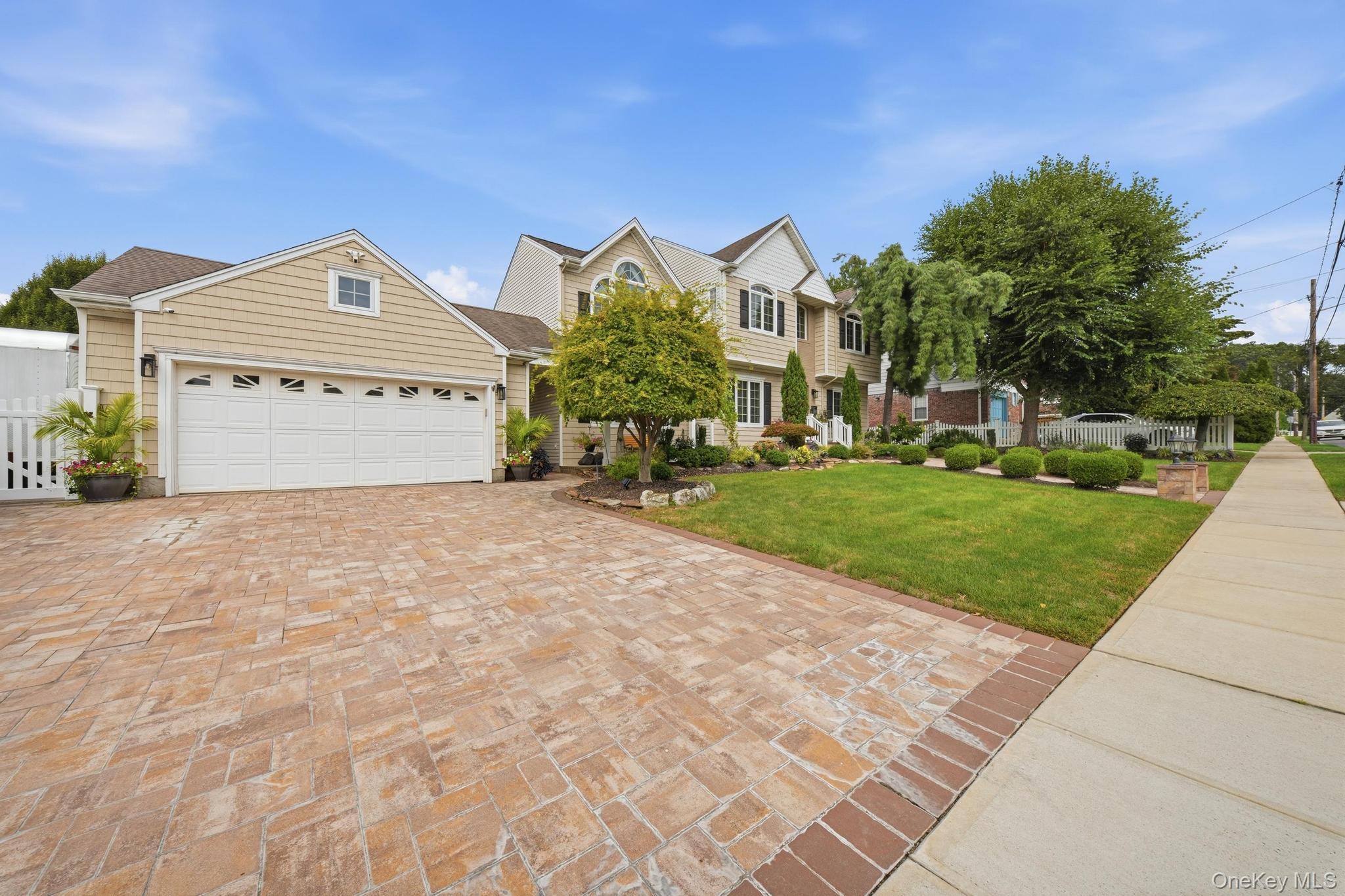 Wilson St, West Hempstead, NY 11552 #1
