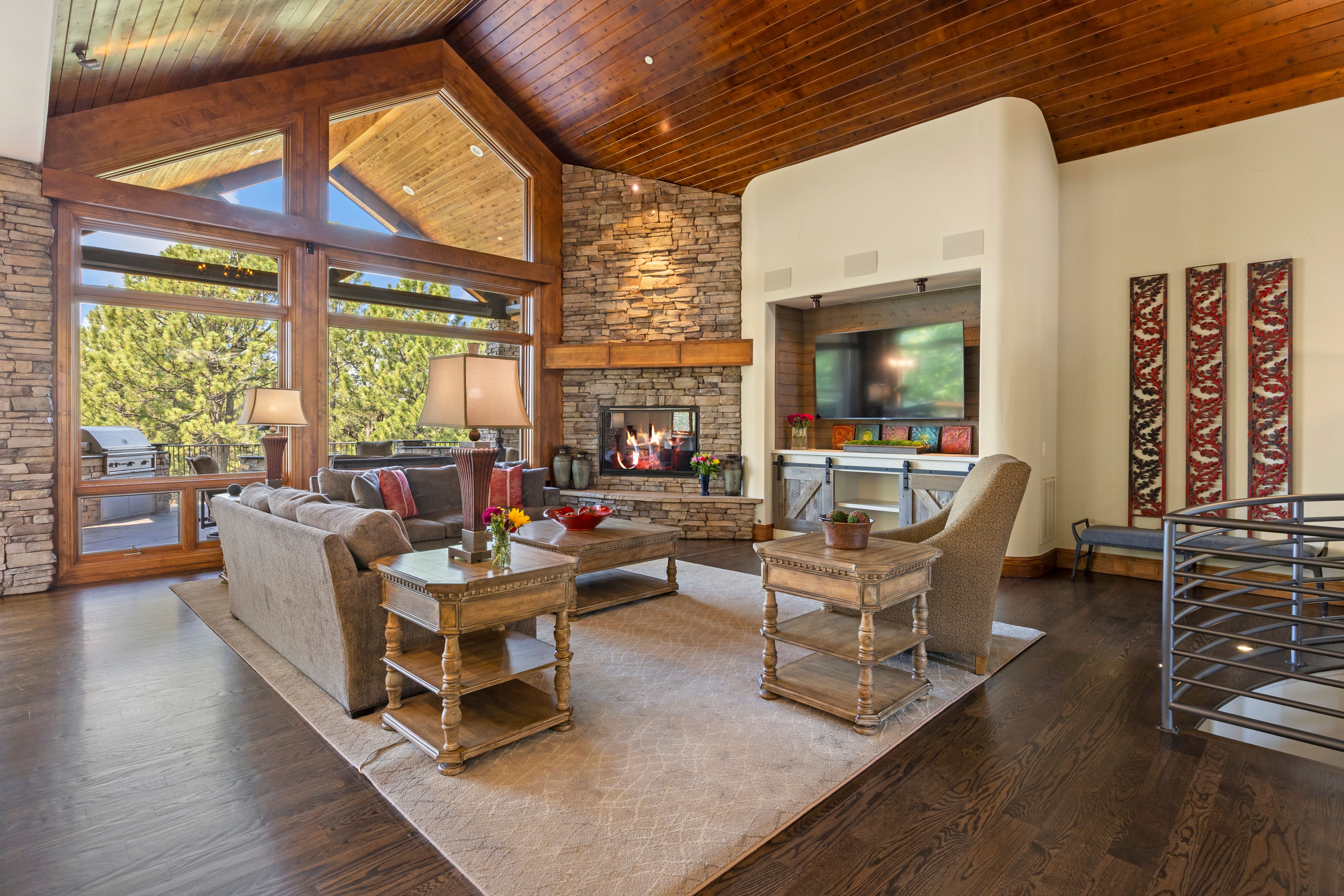  Tucked away on a quiet cul-de-sac in coveted Castle Pines Village - 物件實景