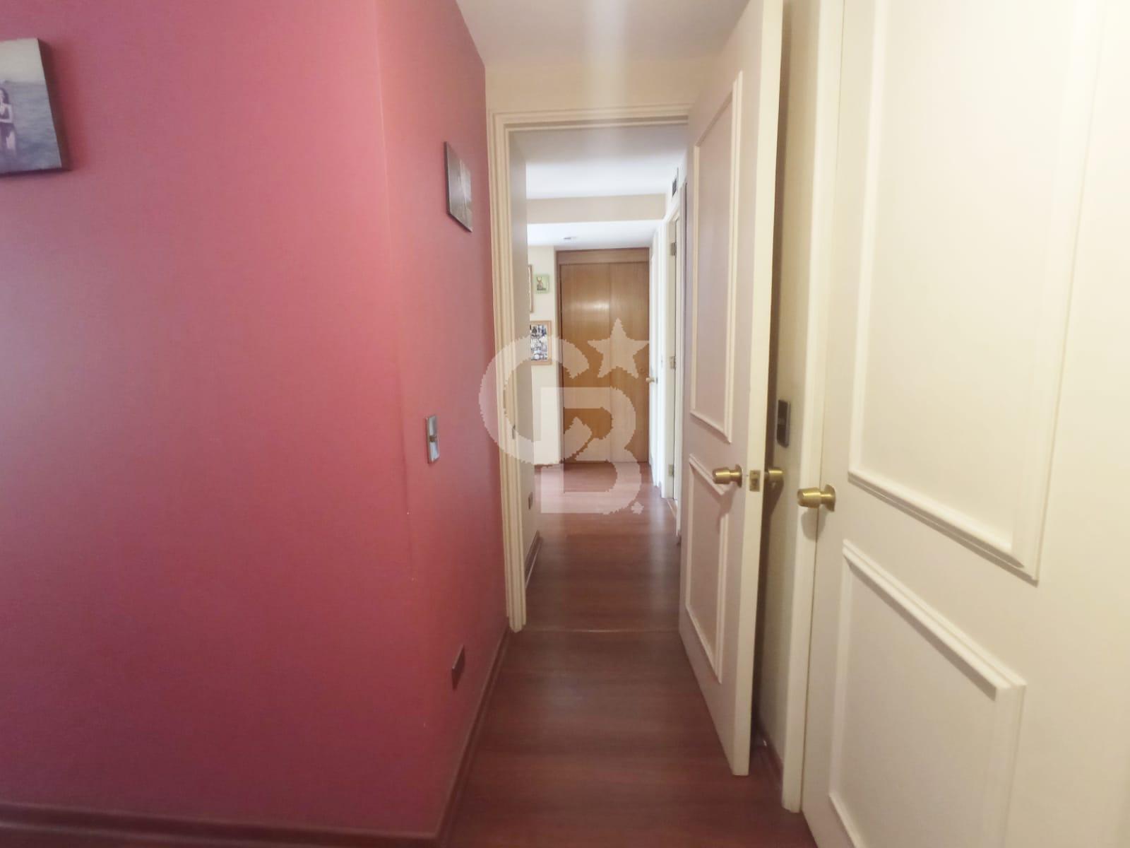 Las Condes, Chile, 4 Bedrooms Bedrooms, ,3 BathroomsBathrooms,Residential,For Sale,2003149