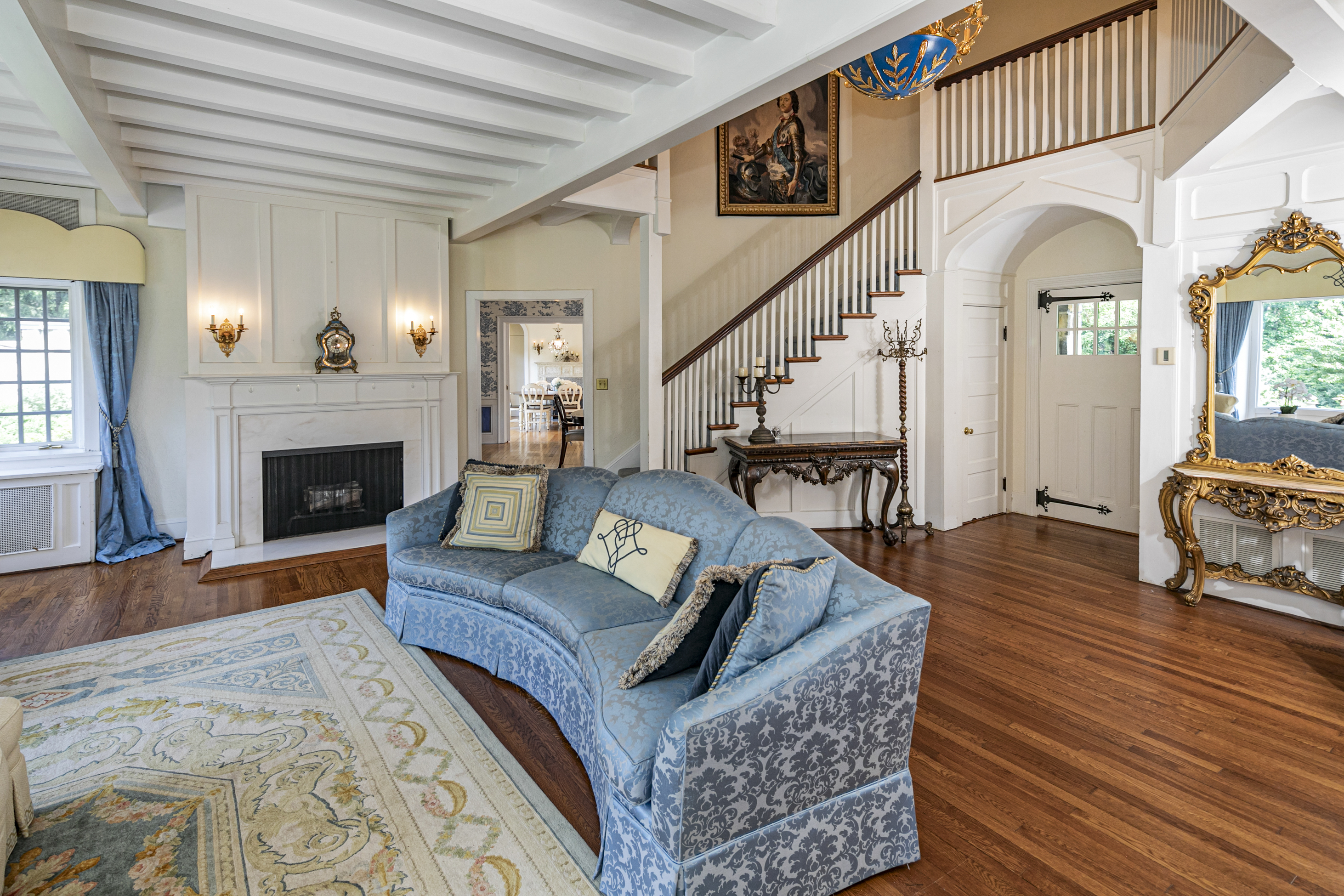  Sprawling Estate with a Rich History and Gorgeous Grounds - 物件實景