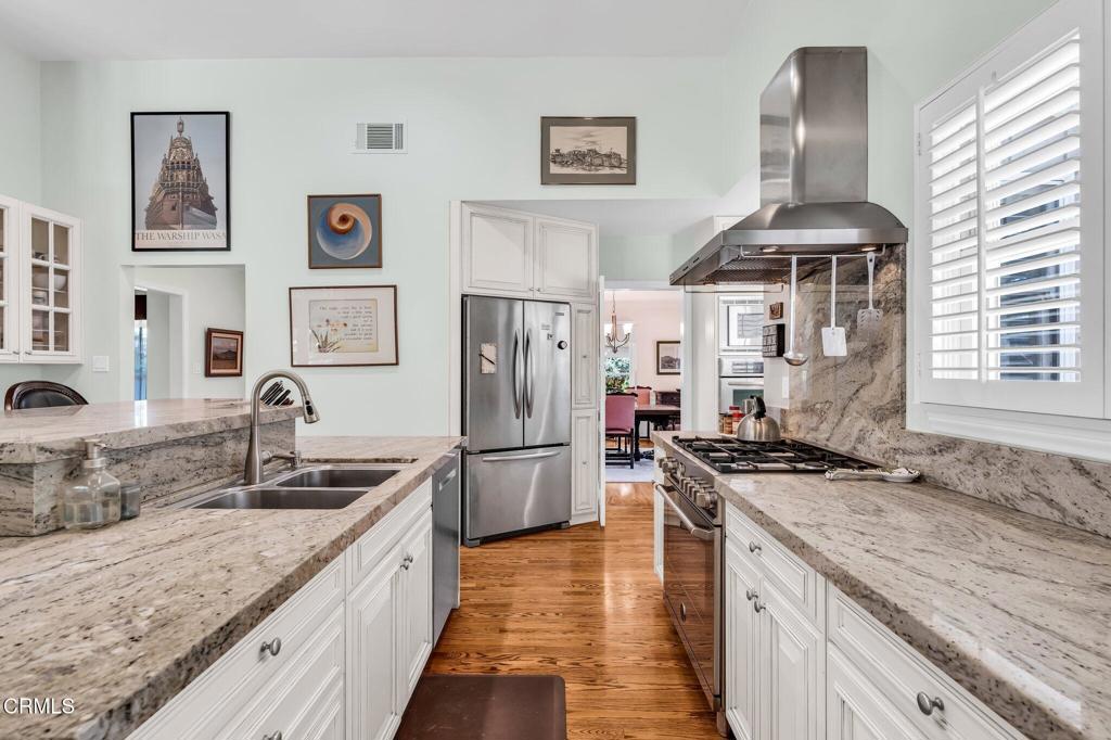 Altadena, California, 91001, United States, 3 Bedrooms Bedrooms, ,3 BathroomsBathrooms,Residential,For Sale,1903574