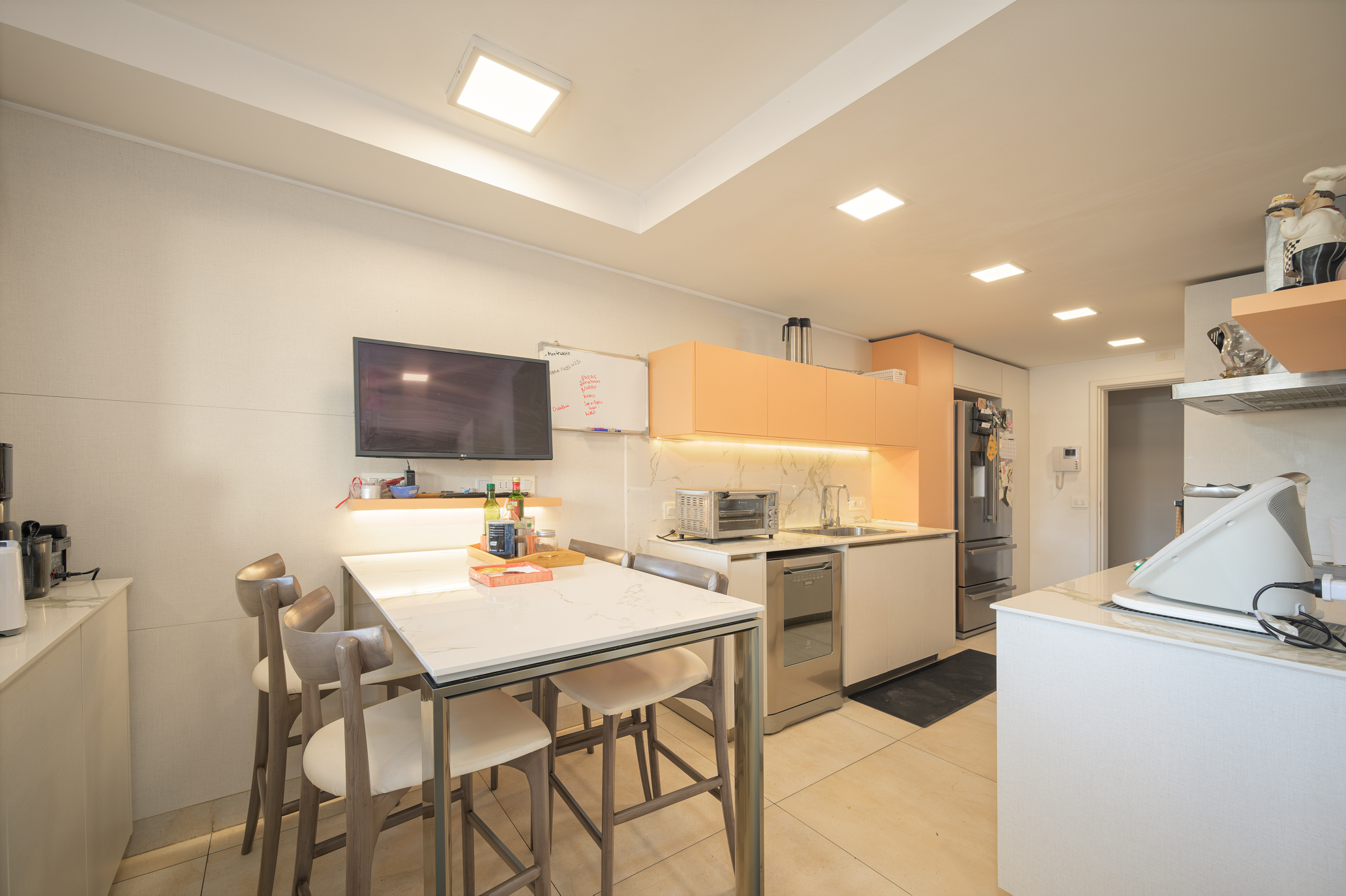  Exclusive Duplex Penthouse with Private Rooftop and Pool in Carrasco - 物件實景
