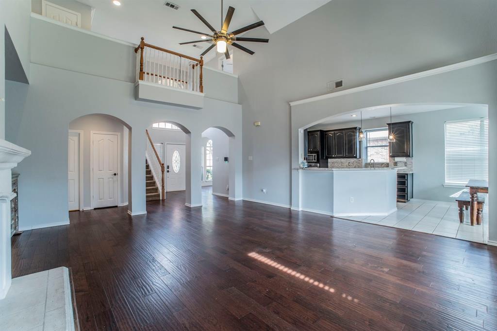 Mansfield, Texas, 76063, United States, 3 Bedrooms Bedrooms, ,3 BathroomsBathrooms,Residential,For Sale,2005413