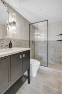 Fort Lauderdale, Florida, 33301, United States, 2 Bedrooms Bedrooms, ,2 BathroomsBathrooms,Residential,For Sale,1979833