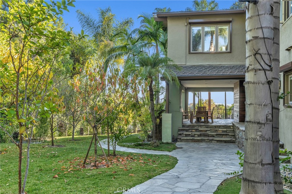 San Marino, California, 91108, United States, 5 Bedrooms Bedrooms, ,6 BathroomsBathrooms,Residential,For Sale,1686890