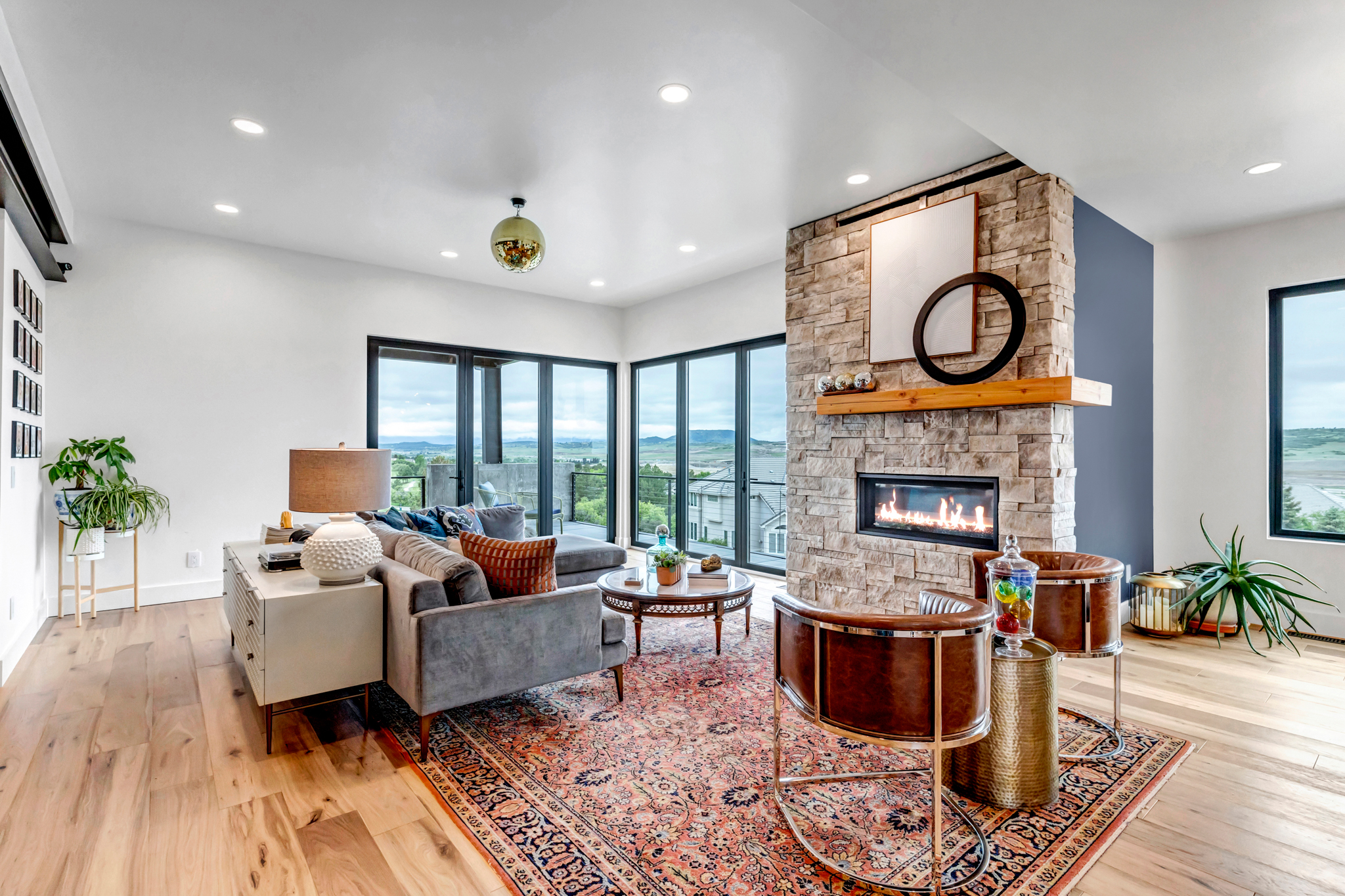 Castle Rock, Colorado, 80104-2707, United States, 5 Bedrooms Bedrooms, ,Residential,For Sale,1841441