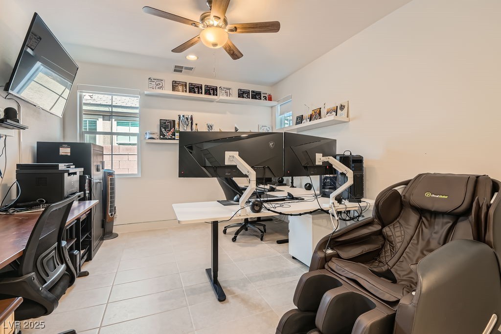 Henderson, Nevada, 89015, United States, 6 Bedrooms Bedrooms, ,1 BathroomBathrooms,Residential,For Sale,1986508