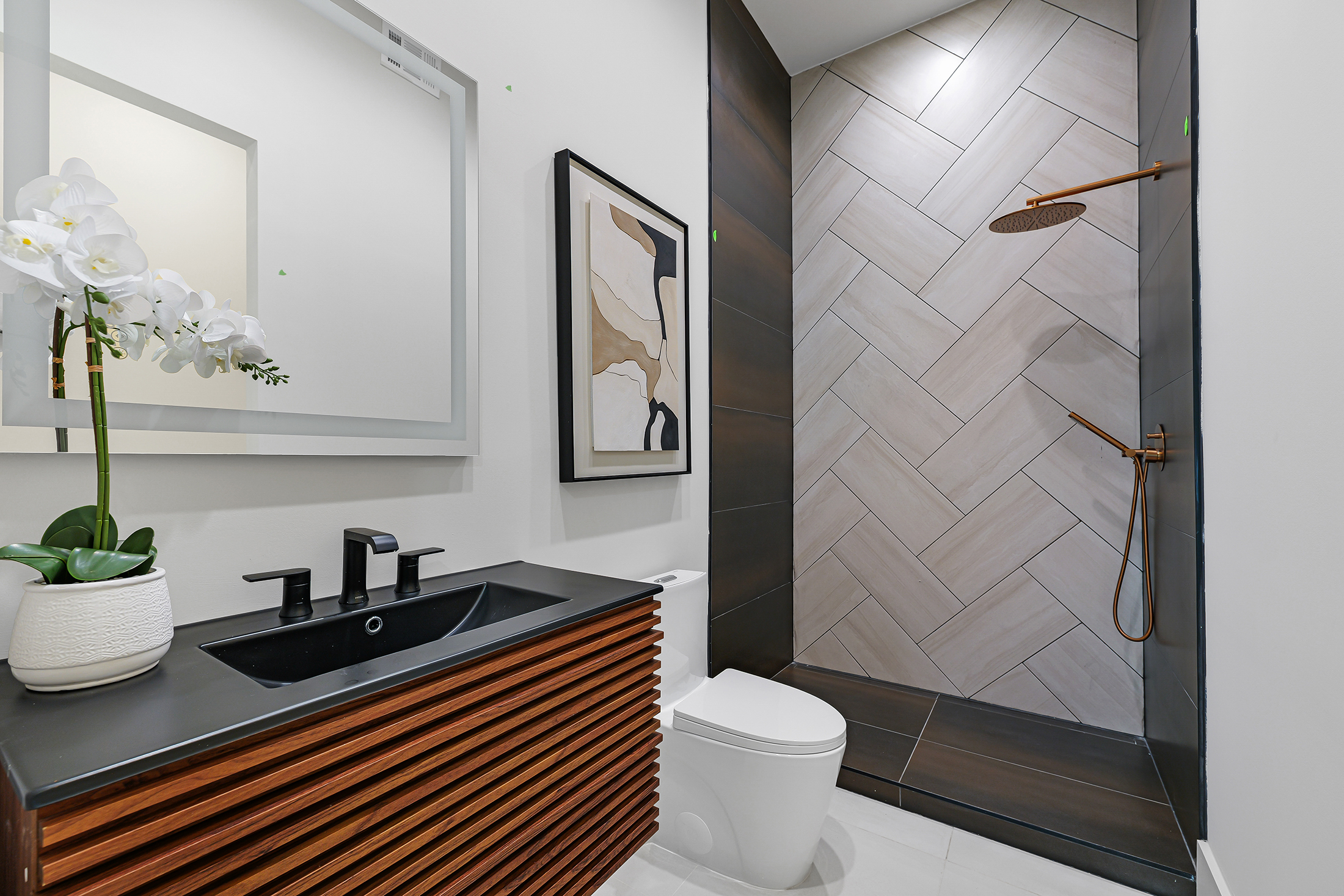  Exceptional Design Meets Everyday Living - 物件實景