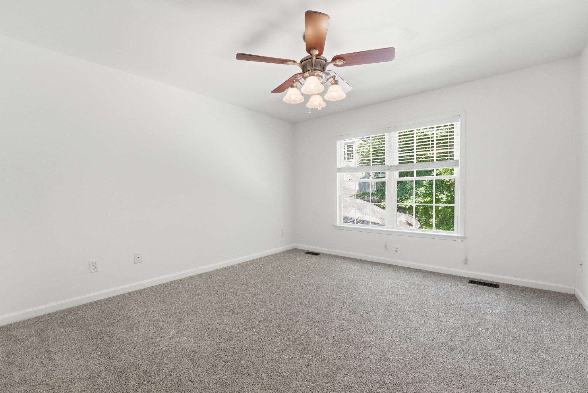 Locust Dale, Virginia, 22948, United States, 3 Bedrooms Bedrooms, ,4 BathroomsBathrooms,Residential,For Sale,1996627