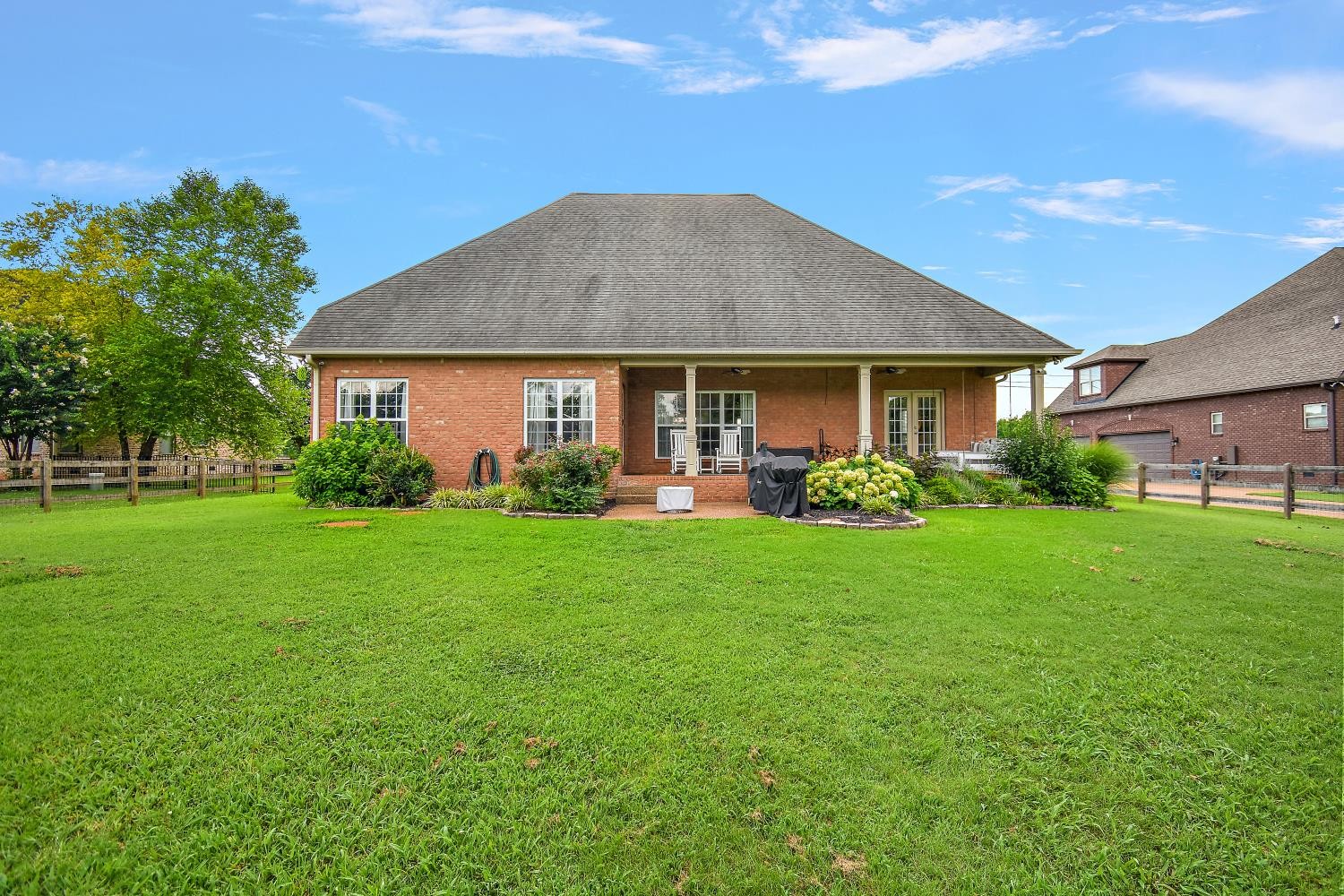 Mount Juliet, Tennessee, 37122, United States, 4 Bedrooms Bedrooms, ,3 BathroomsBathrooms,Residential,For Sale,1891571