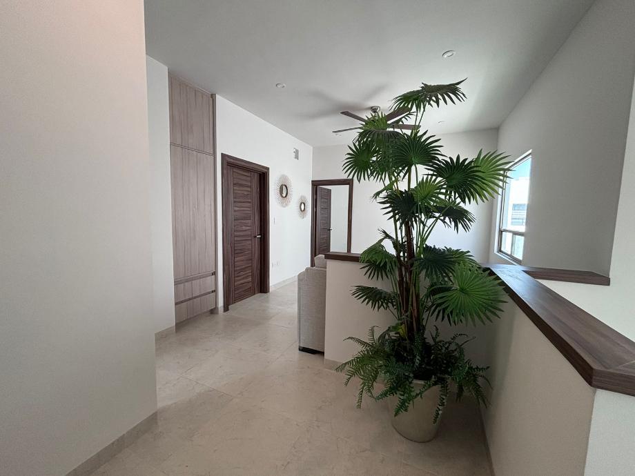 COLINA VERDE, Torreón, Coahuila de Zaragoza, 27023, Mexico, 4 Bedrooms Bedrooms, ,4 BathroomsBathrooms,Residential,For Sale,COLINA VERDE,1613841