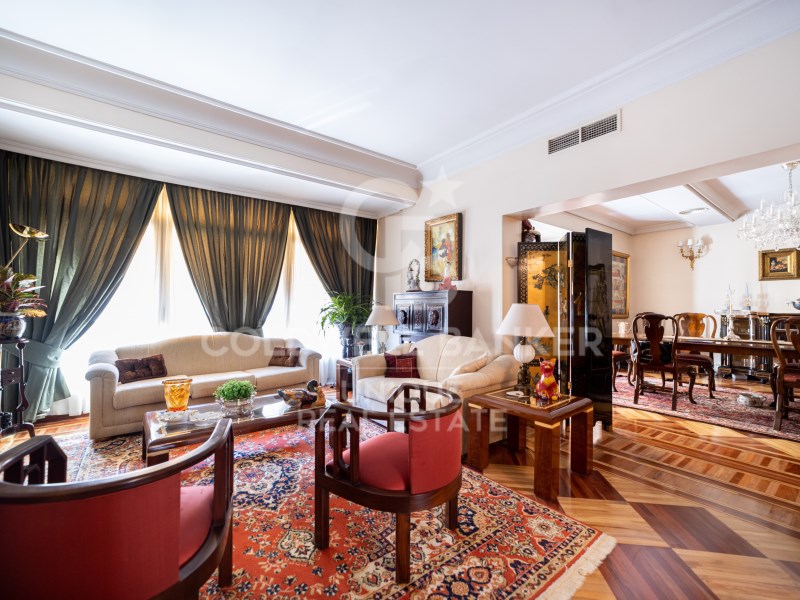 Madrid, Madrid, Chamber?, Almagro Madrid, Madrid, Madrid, Comunidad de Madrid, ES, 6 Bedrooms Bedrooms, ,4 BathroomsBathrooms,Residential,For Sale,Madrid, Madrid, Chamber?, Almagro Madrid, Madrid, ,1619918