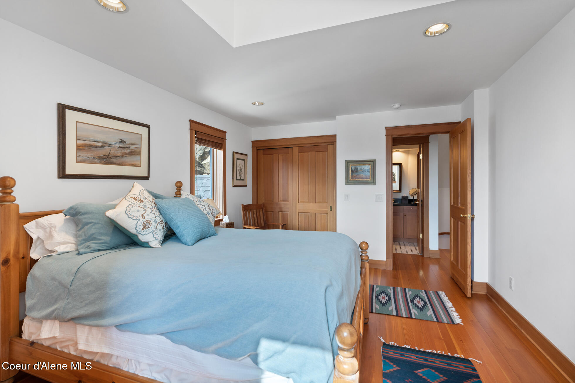 Coeur d'Alene, Idaho, 83814, United States, 4 Bedrooms Bedrooms, ,5 BathroomsBathrooms,Residential,For Sale,1864122